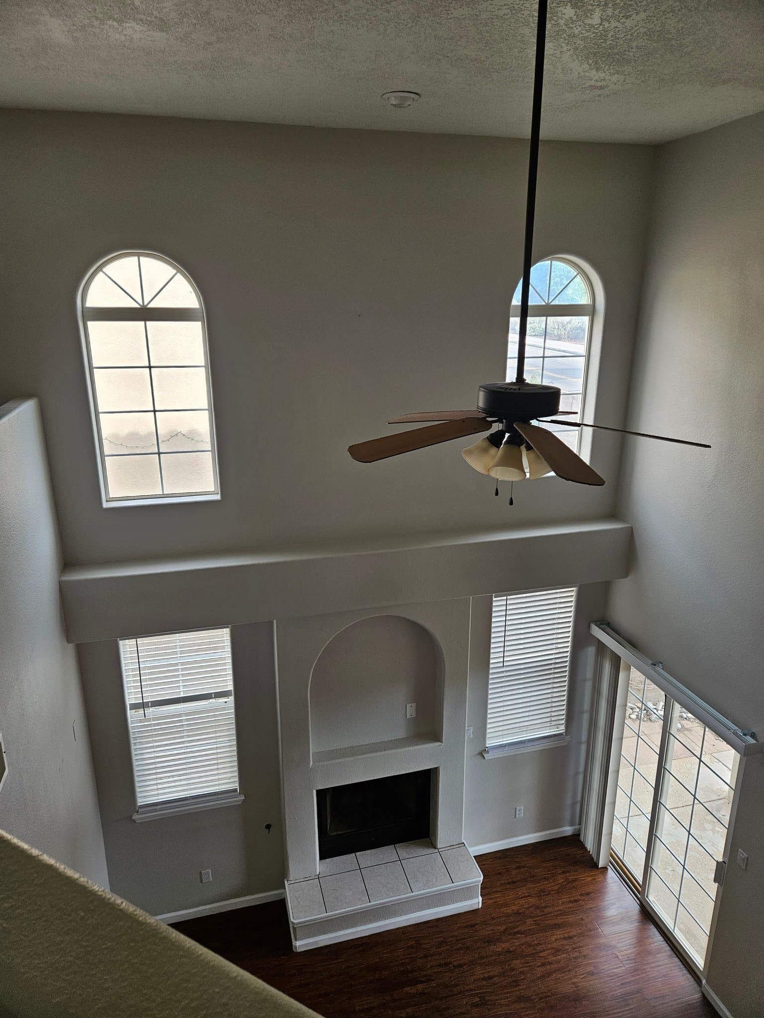 Albuquerque House: 7324 Peregrine Rd NE