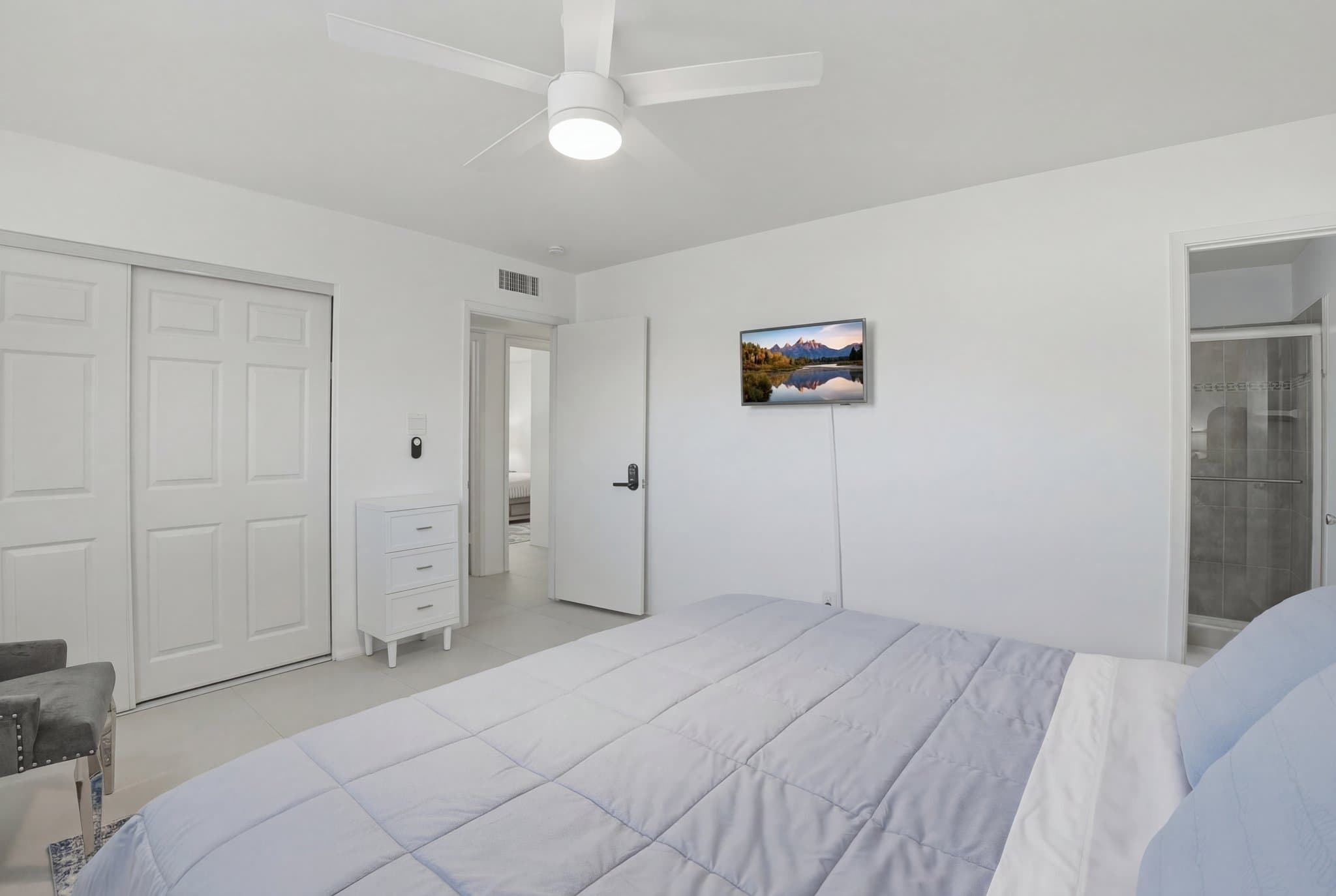 Tempe Single Room: 313 E Riviera Dr