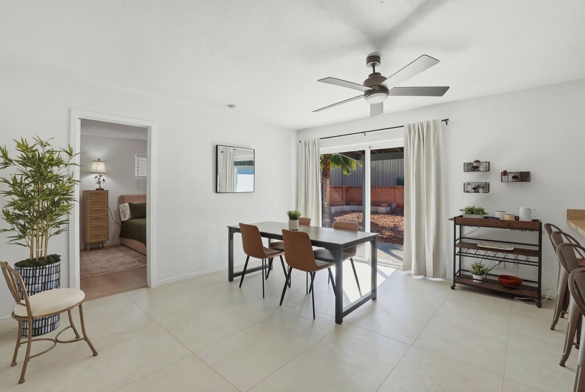 Tempe Single Room: 313 E Riviera Dr