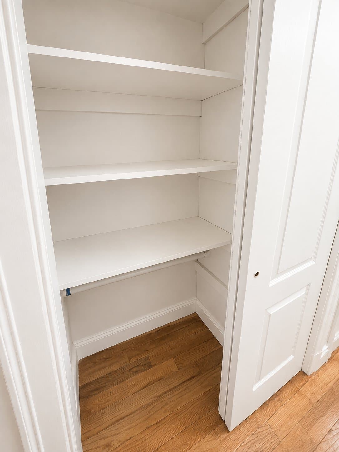 Guttenberg Apartment: 140 71st St