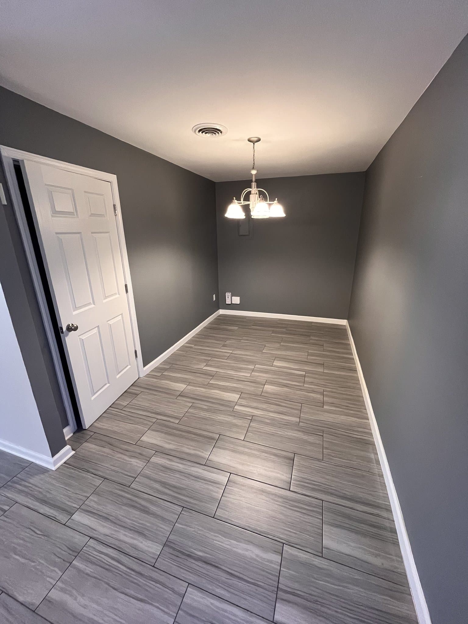 Levelland House: 103 Detroit Ave