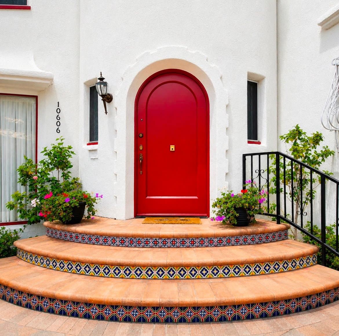 Los Angeles House: 10606 Ohio Avenue
