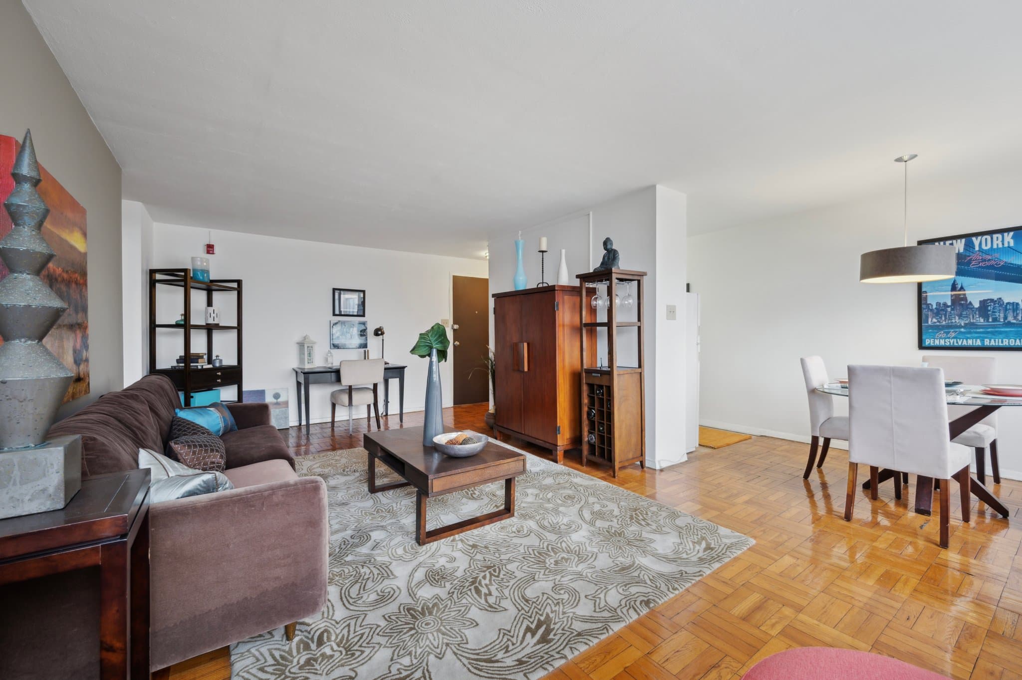 Philadelphia Apartment: 1220 N Broad St Philadelphia, PA 19121, USA