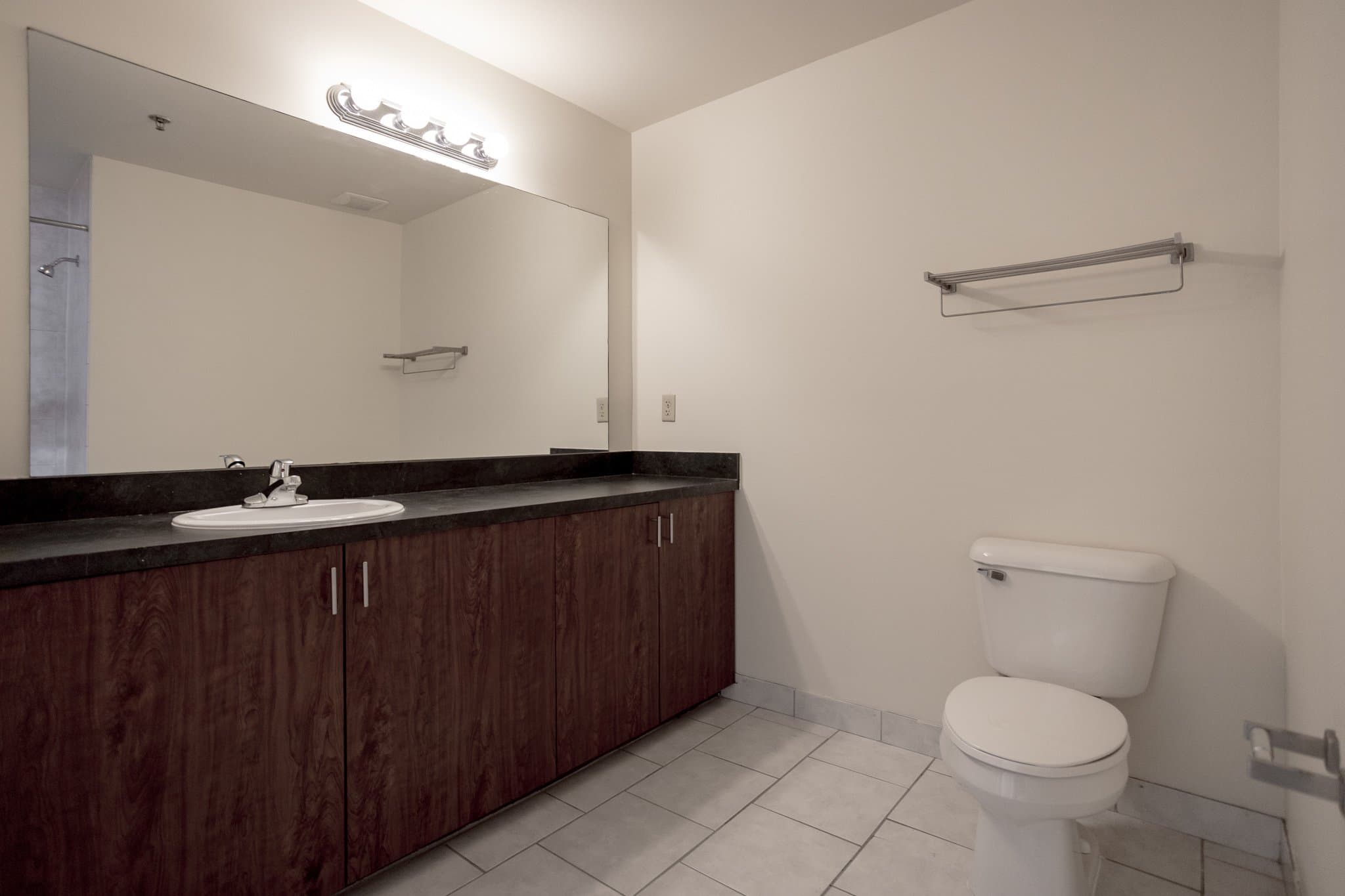 Detroit Apartment: 6200 2nd Ave