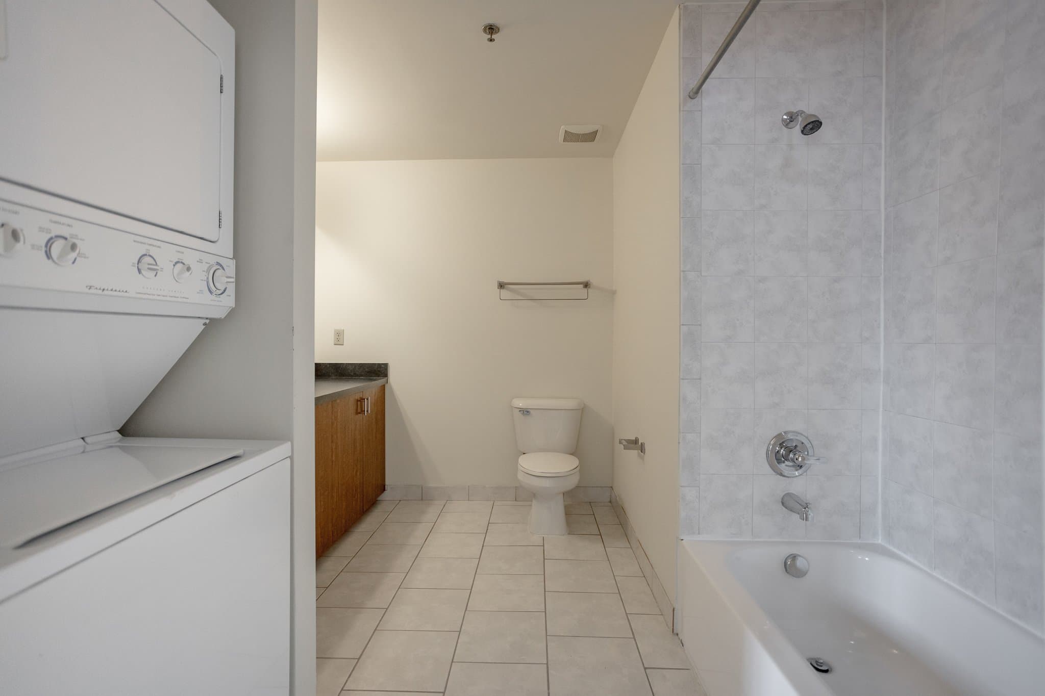 Detroit Apartment: 6200 2nd Ave