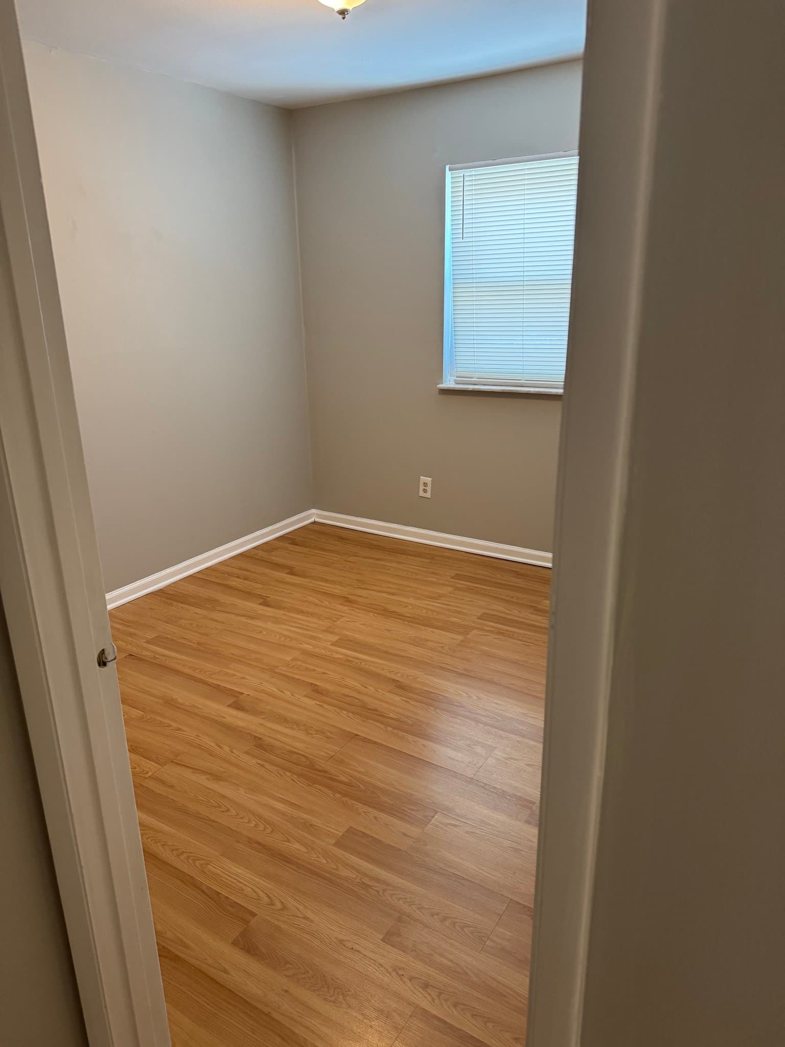 St. Louis Apartment: 1991 Lemay Ferry Rd
