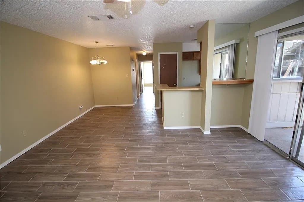 Austin Multiplex: 11438 Ptarmigan Drive #B