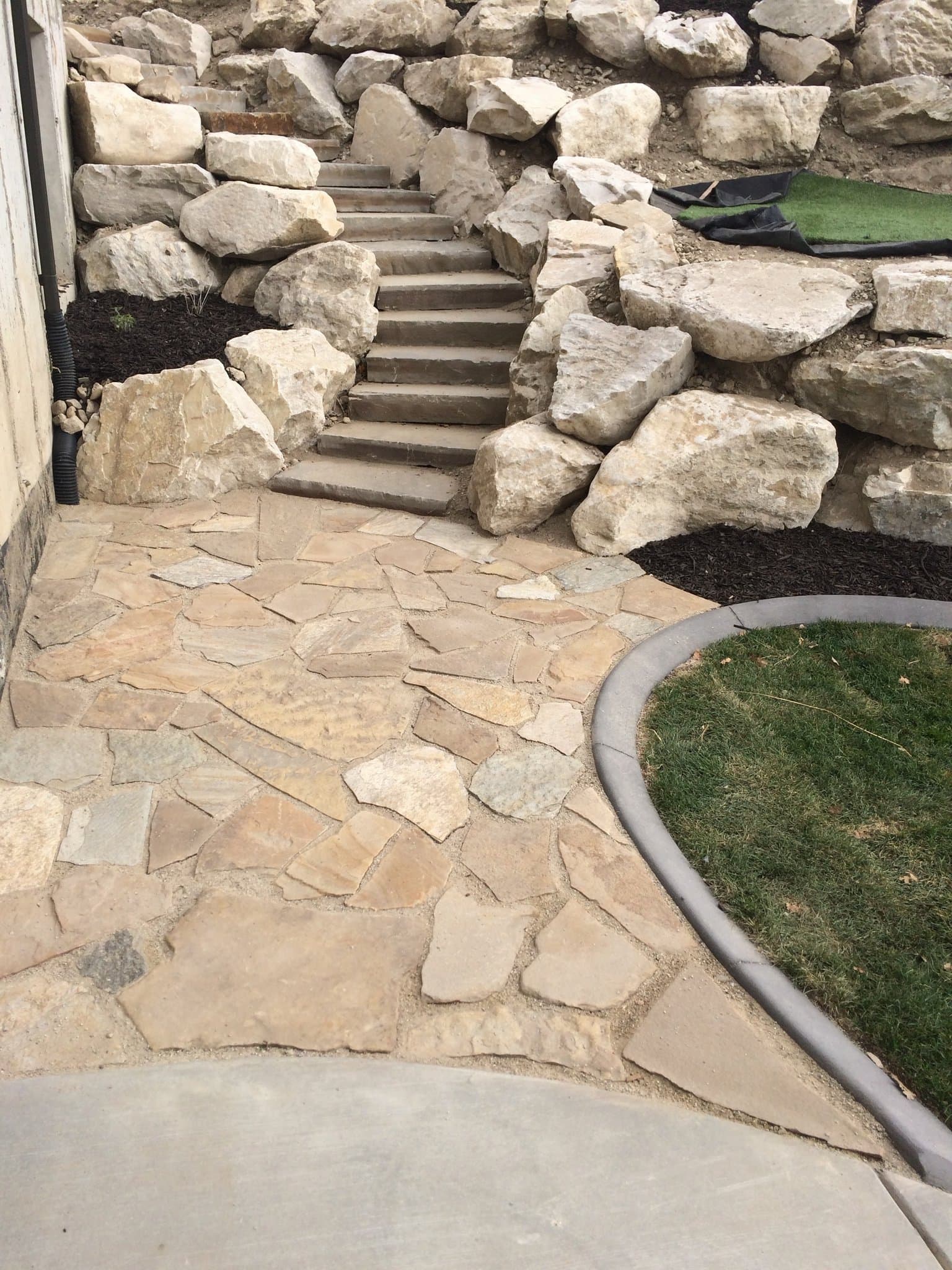 Cedar Hills House: 10448 N Cottonwood Dr