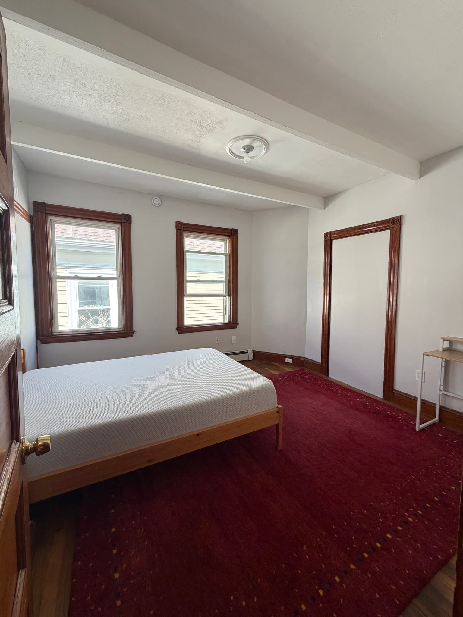 Boston Single Room: 8 Bynner street