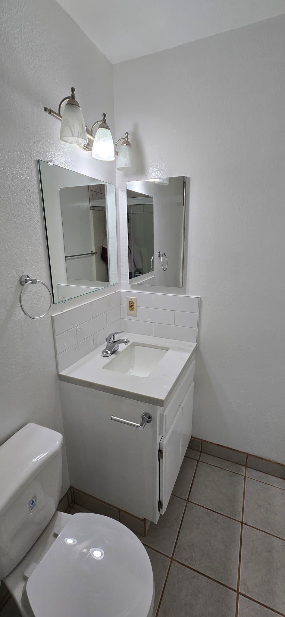 Long Beach Apartment: 580 Nebraska Ave