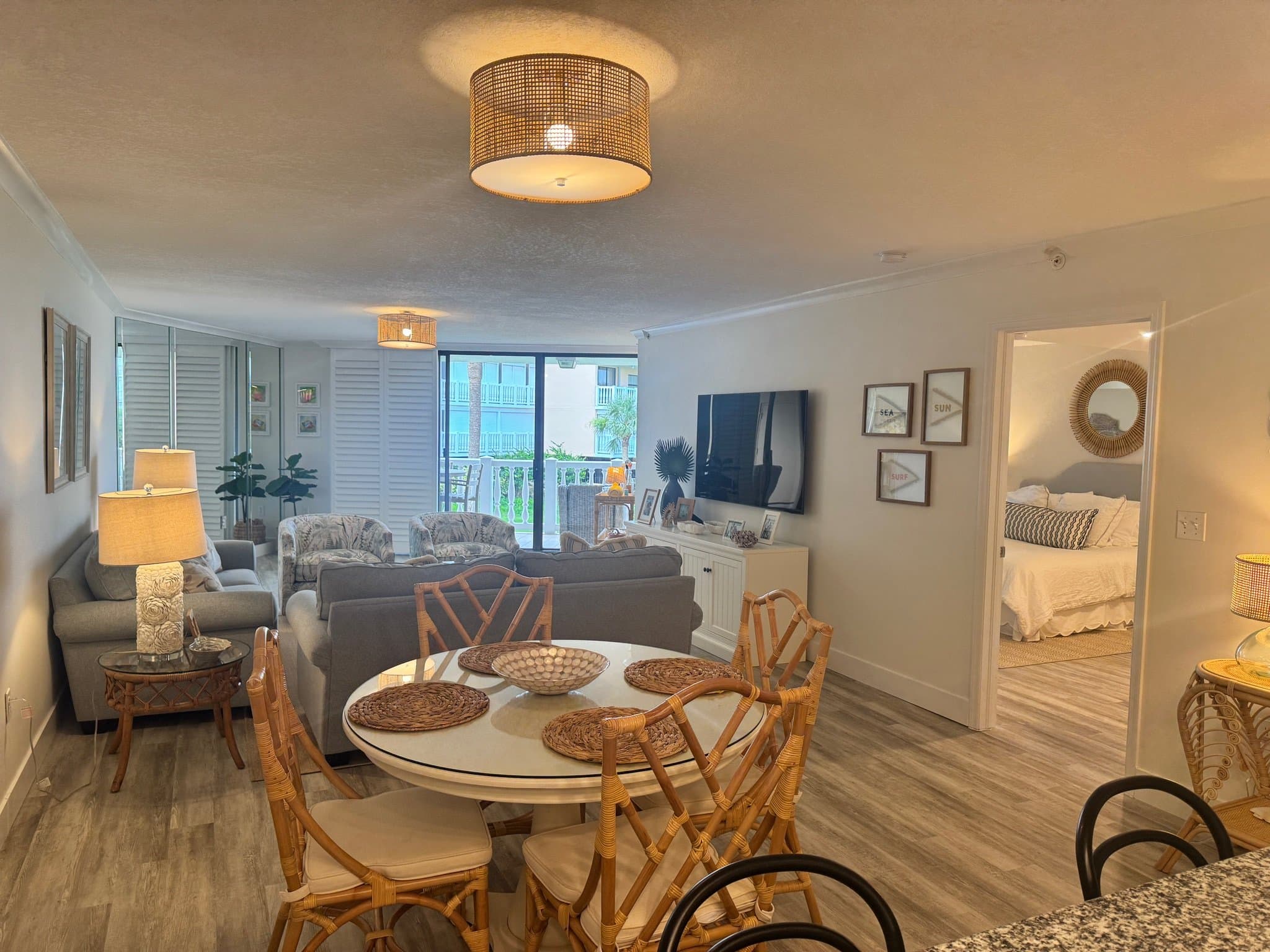 St. Pete Beach Condo: 6650 Sunset Way