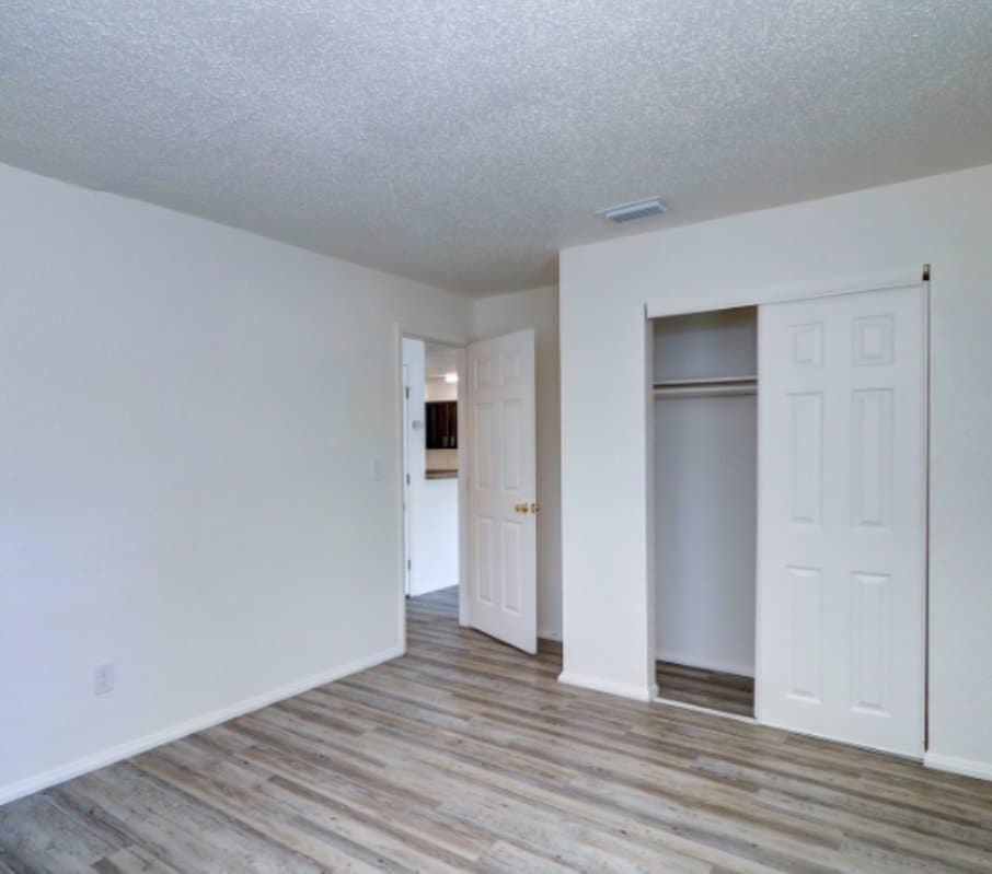 Clearwater Multiplex: 5345 Laurel Place