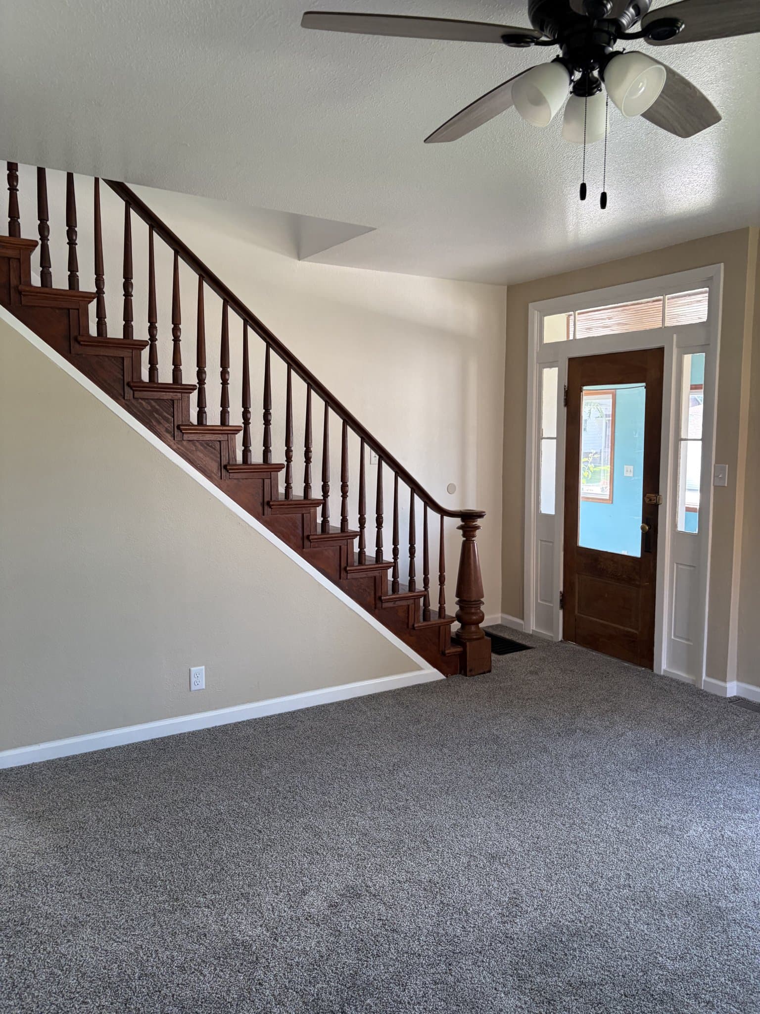 CHENOA House: 307 S Division St