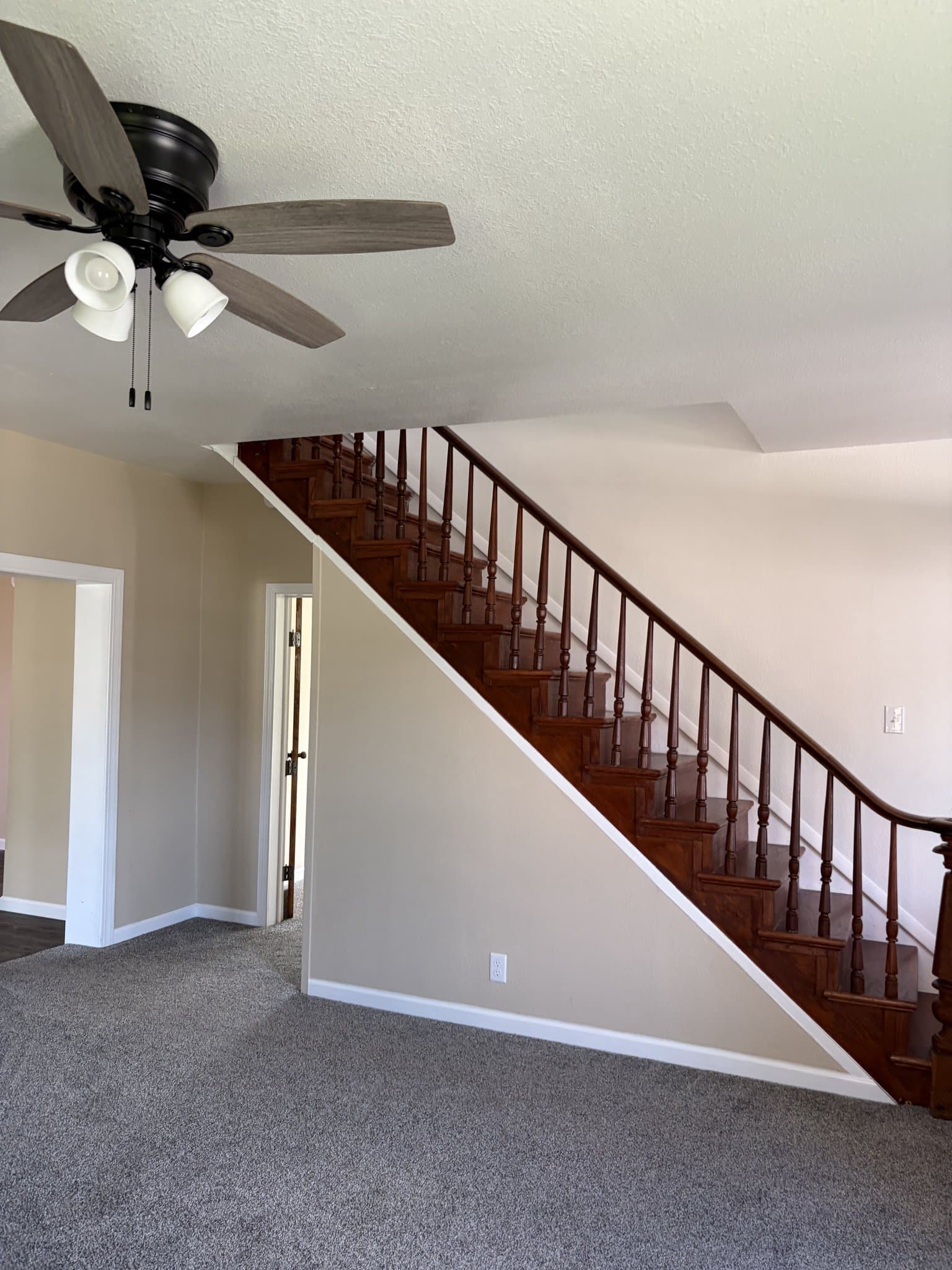 CHENOA House: 307 S Division St