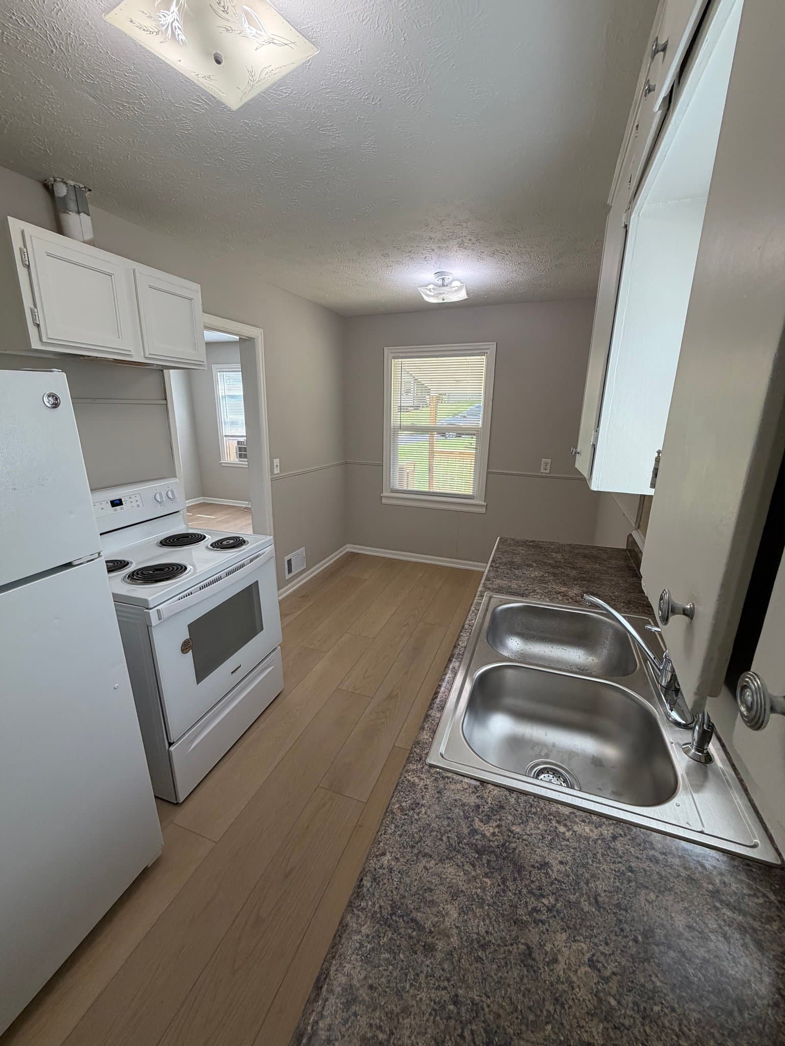 Omaha House: 3732 N 36 Ave