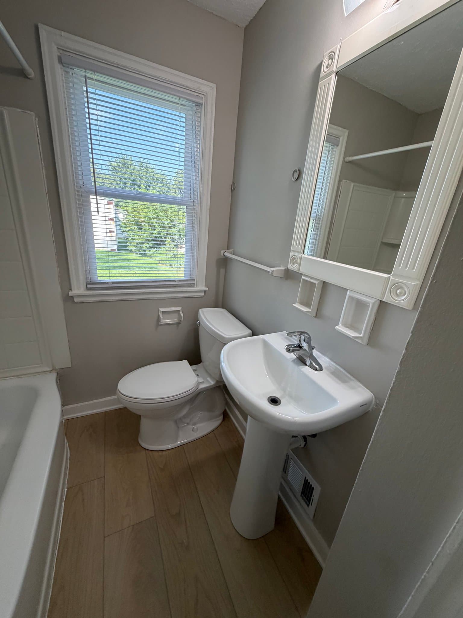 Omaha House: 3732 N 36 Ave