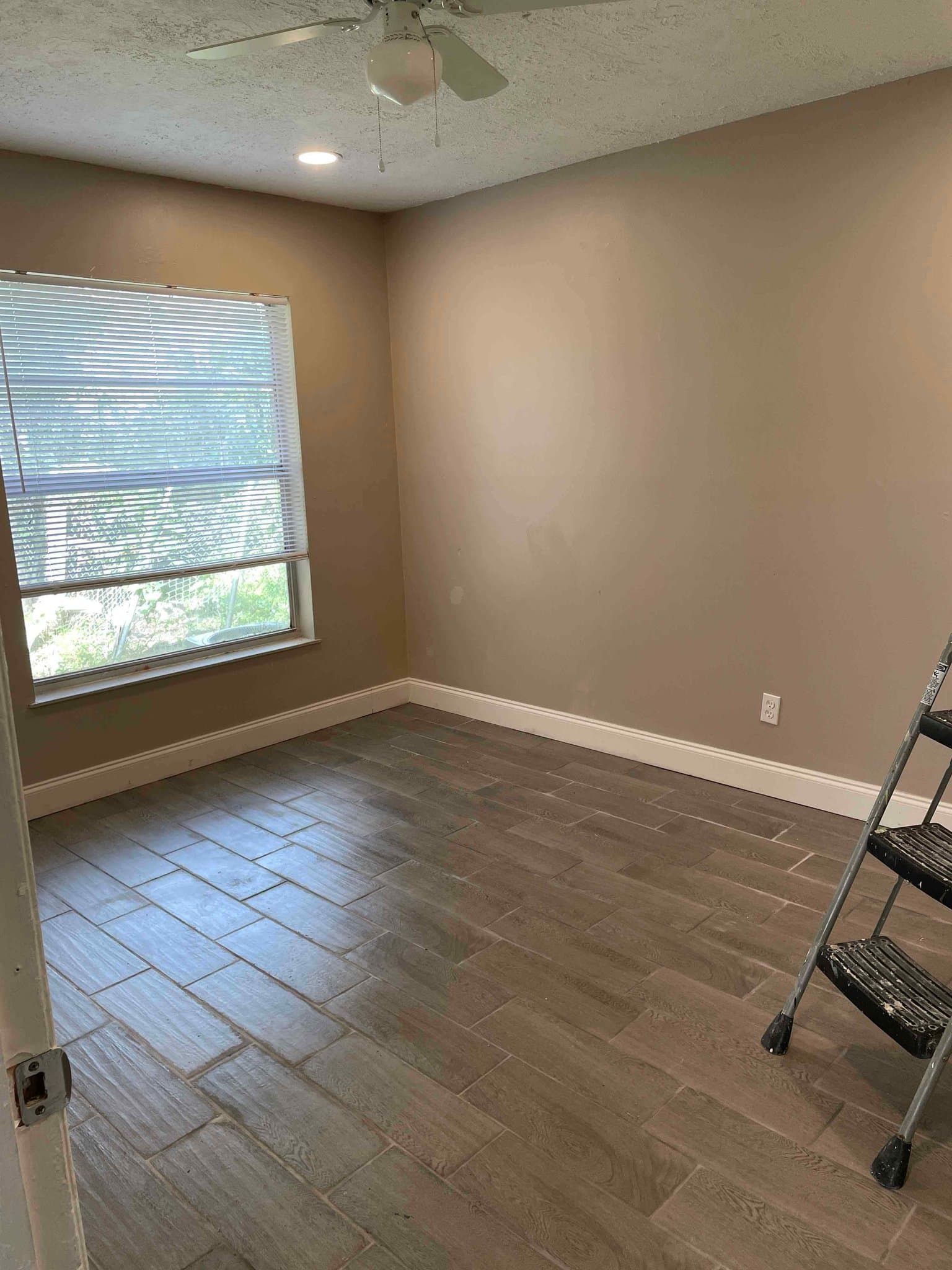 Seffner Multiplex: 5330 Orange Ave