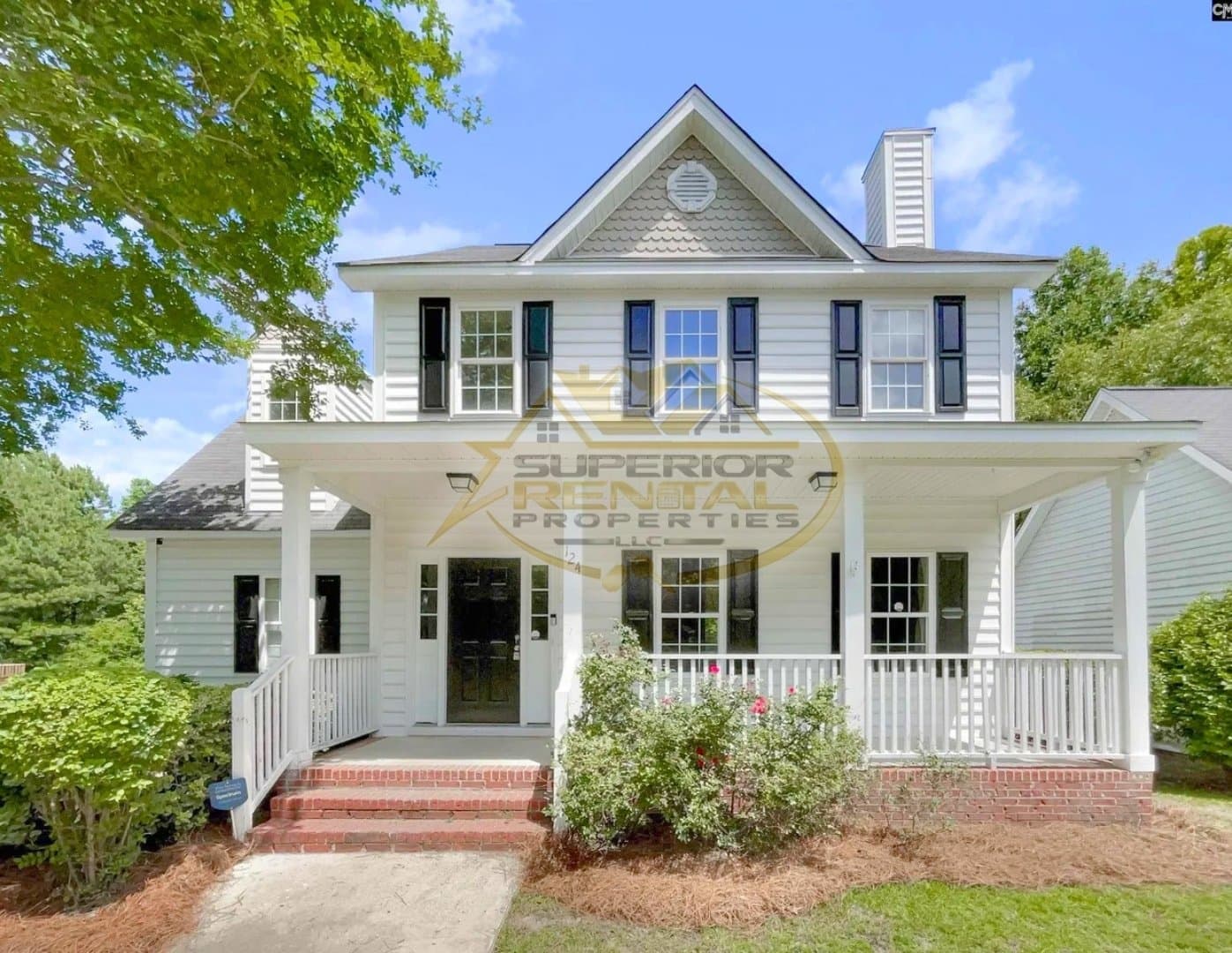 Columbia House: 124 Pickwick Drive
