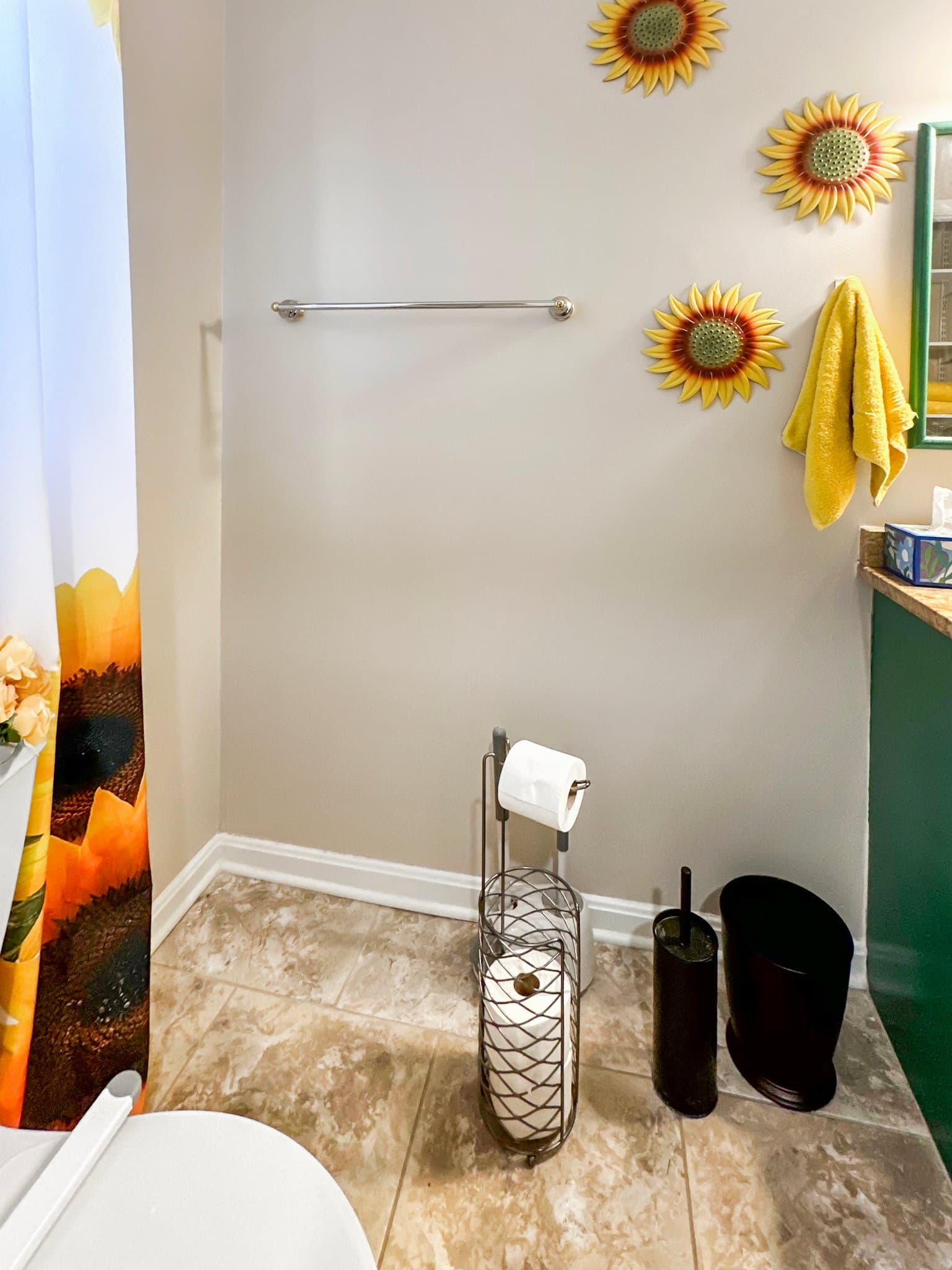 Highland Single Room: 6636 Isle of Skye Drive, Highland, Maryland 20777