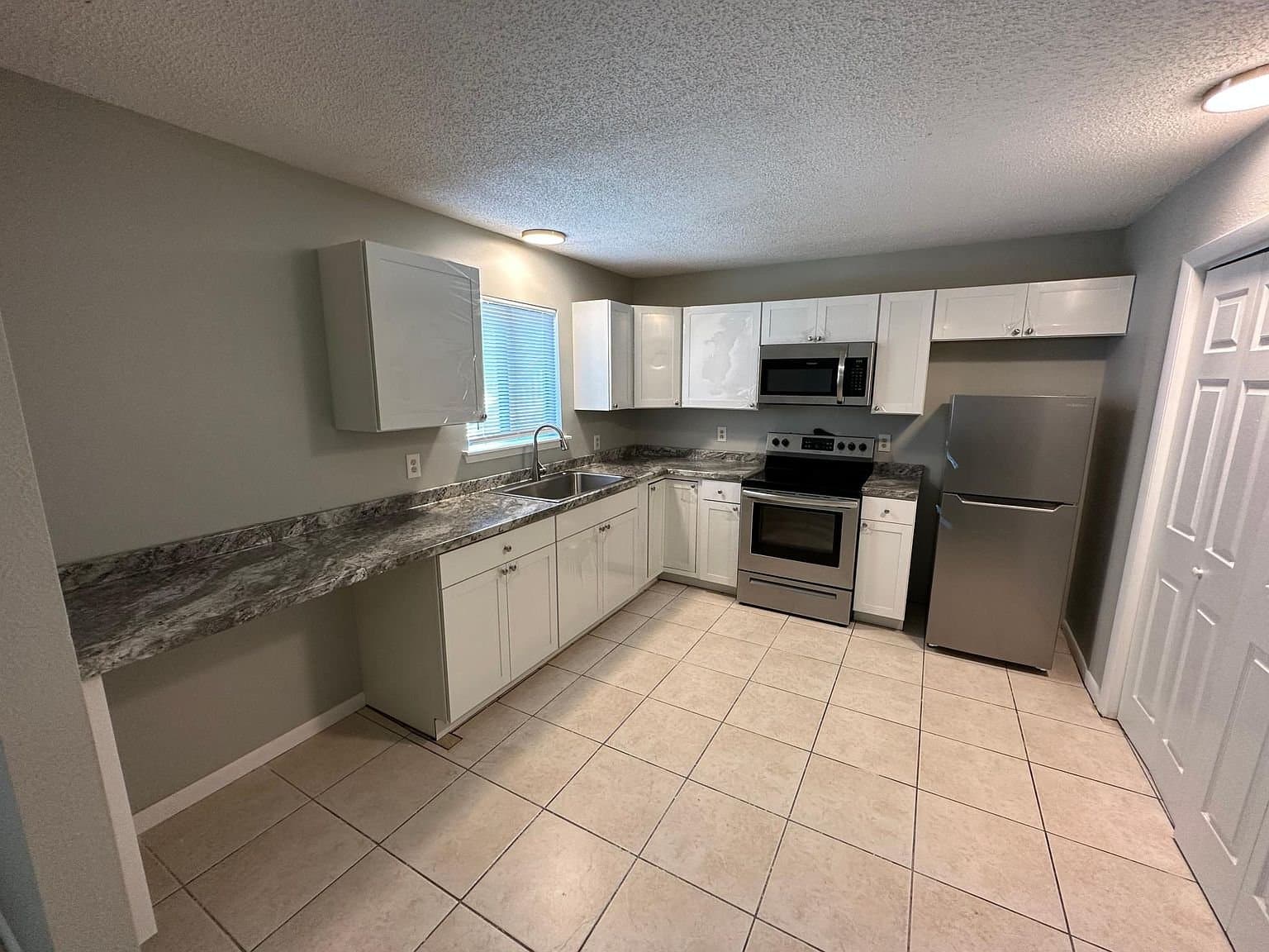 Kingsland Multiplex: 123 Sea Parc Street,A