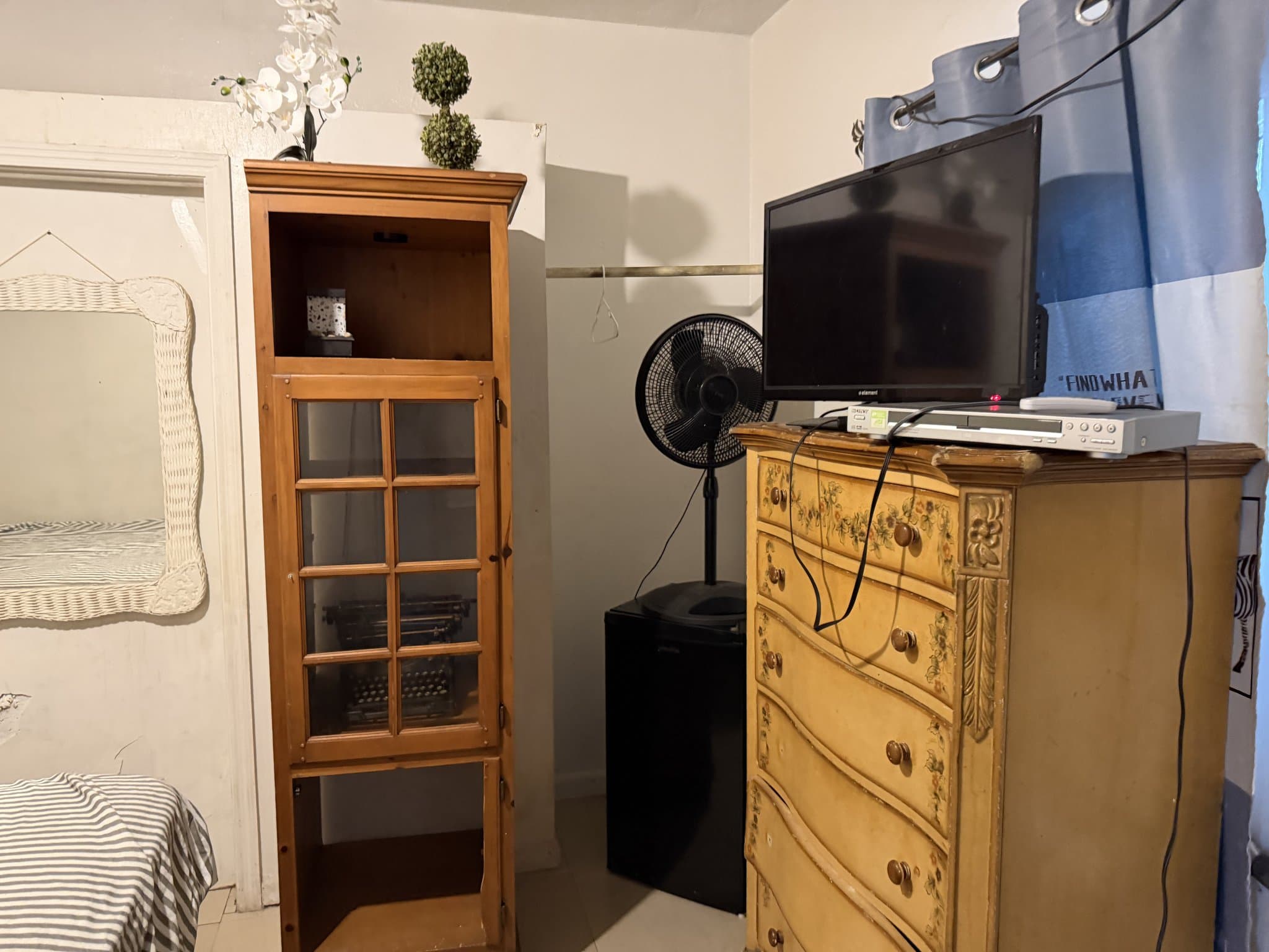 dania Multiplex: 224 sw 14th st