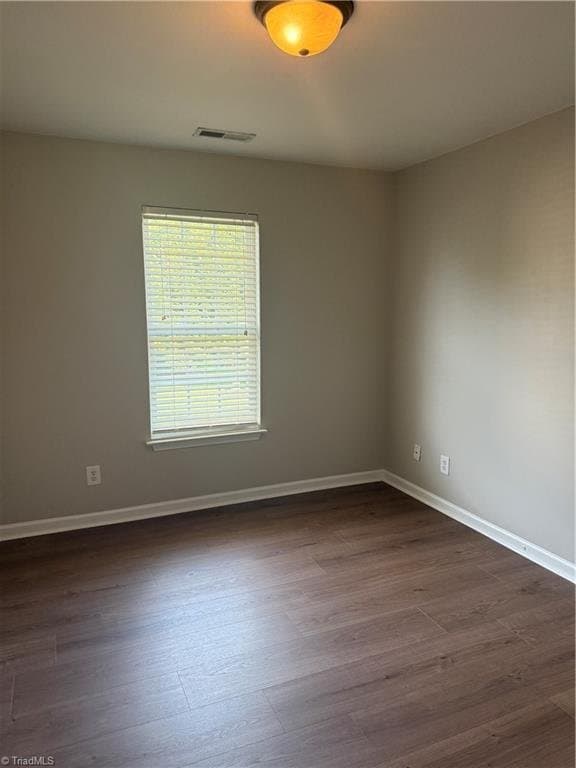 Winston Salem House: 157 Dunbarton Ct
