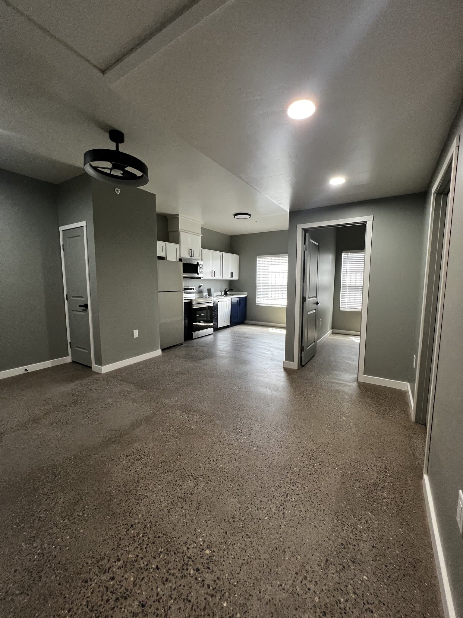 Albuquerque Apartment: 11715 Menaul Blvd. NE