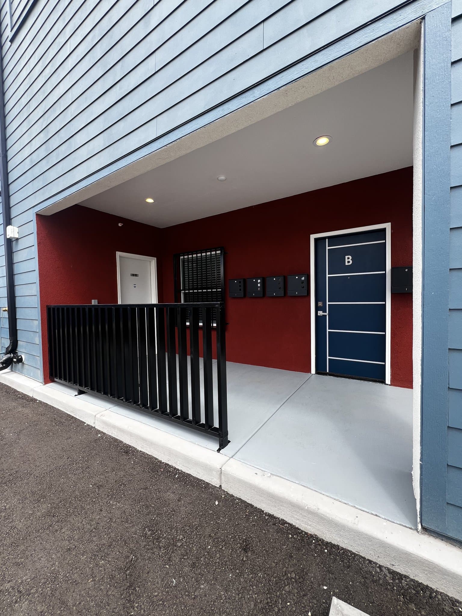 Albuquerque Apartment: 11715 Menaul Blvd. NE