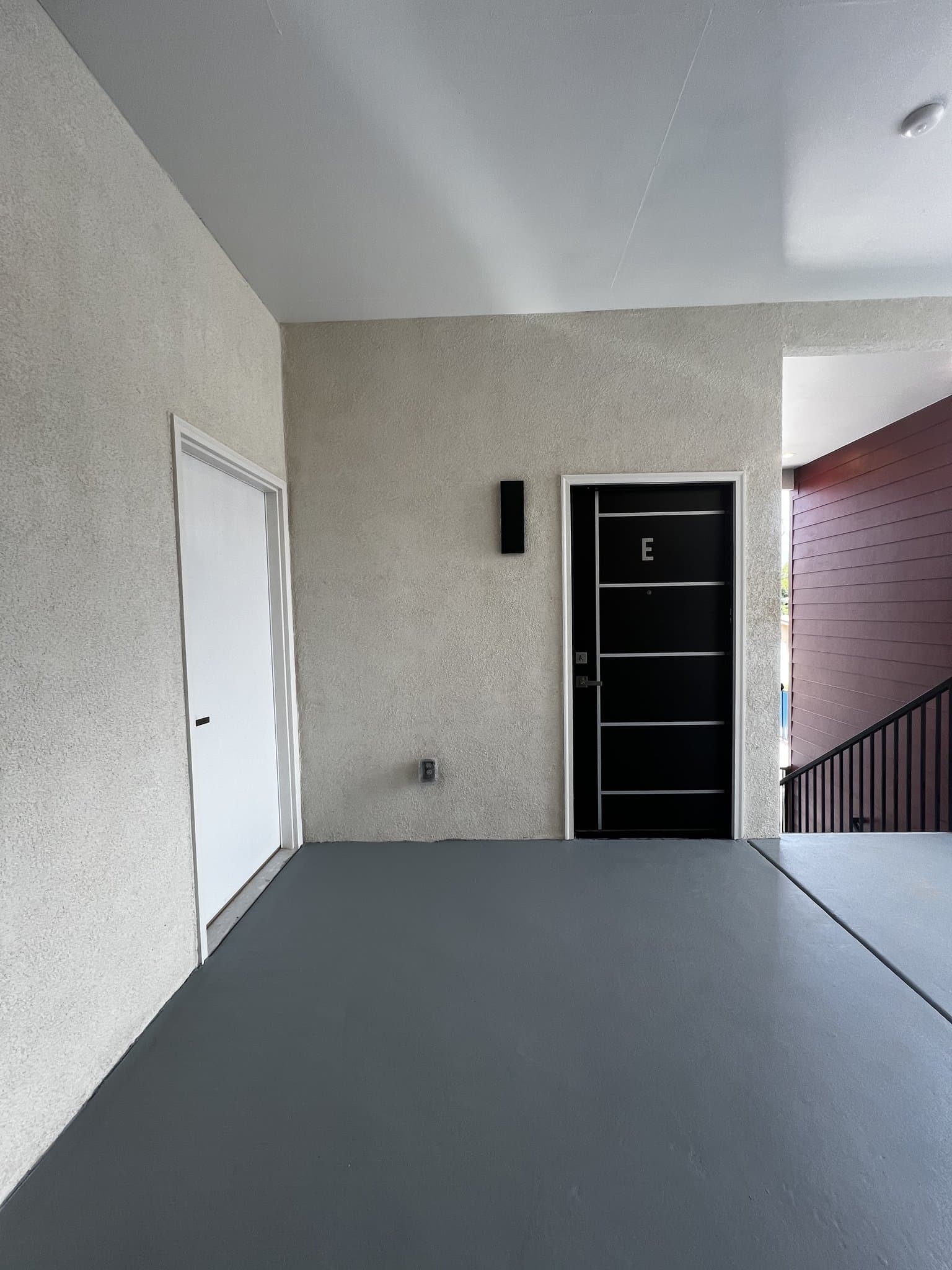 Albuquerque Apartment: 11715 Menaul Blvd. NE