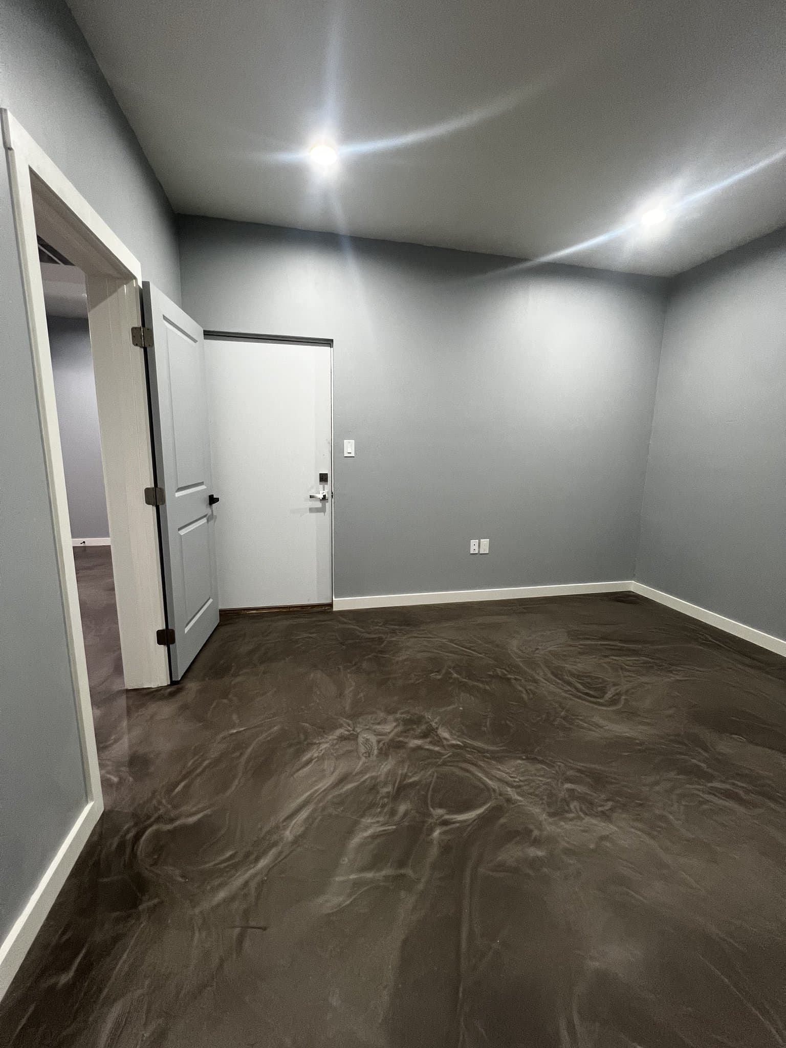 Albuquerque Apartment: 11715 Menaul Blvd. NE
