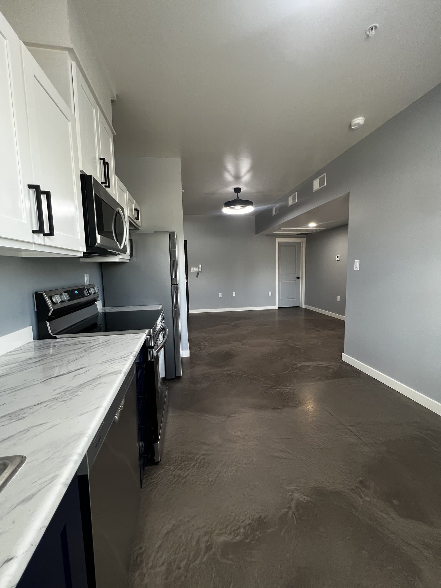 Albuquerque Apartment: 11715 Menaul Blvd. NE