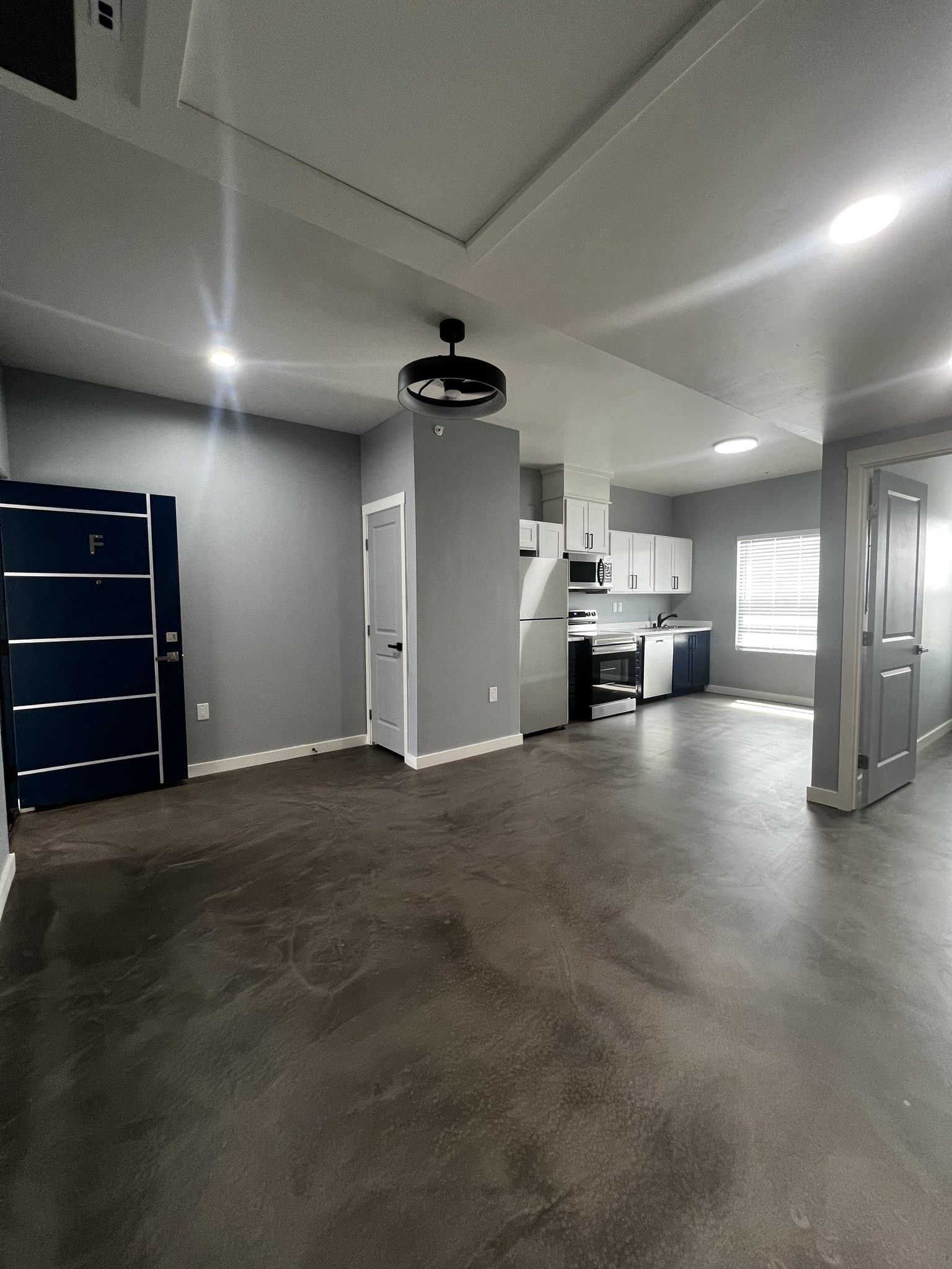 Albuquerque Apartment: 11715 Menaul Blvd. NE