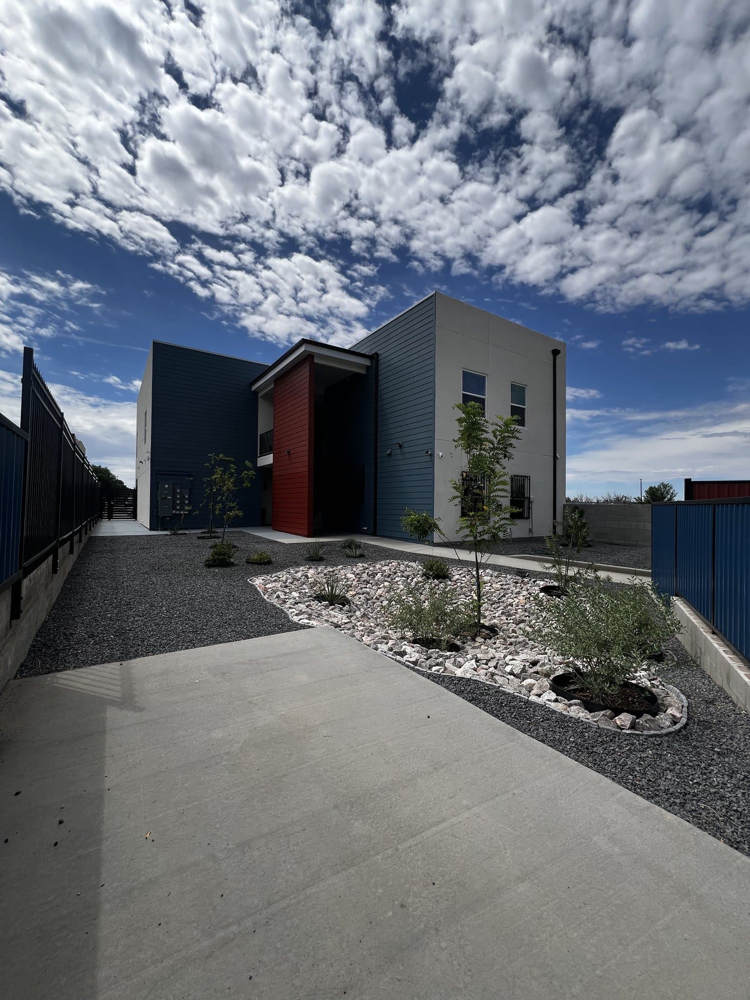 Albuquerque Apartment: 11715 Menaul Blvd. NE
