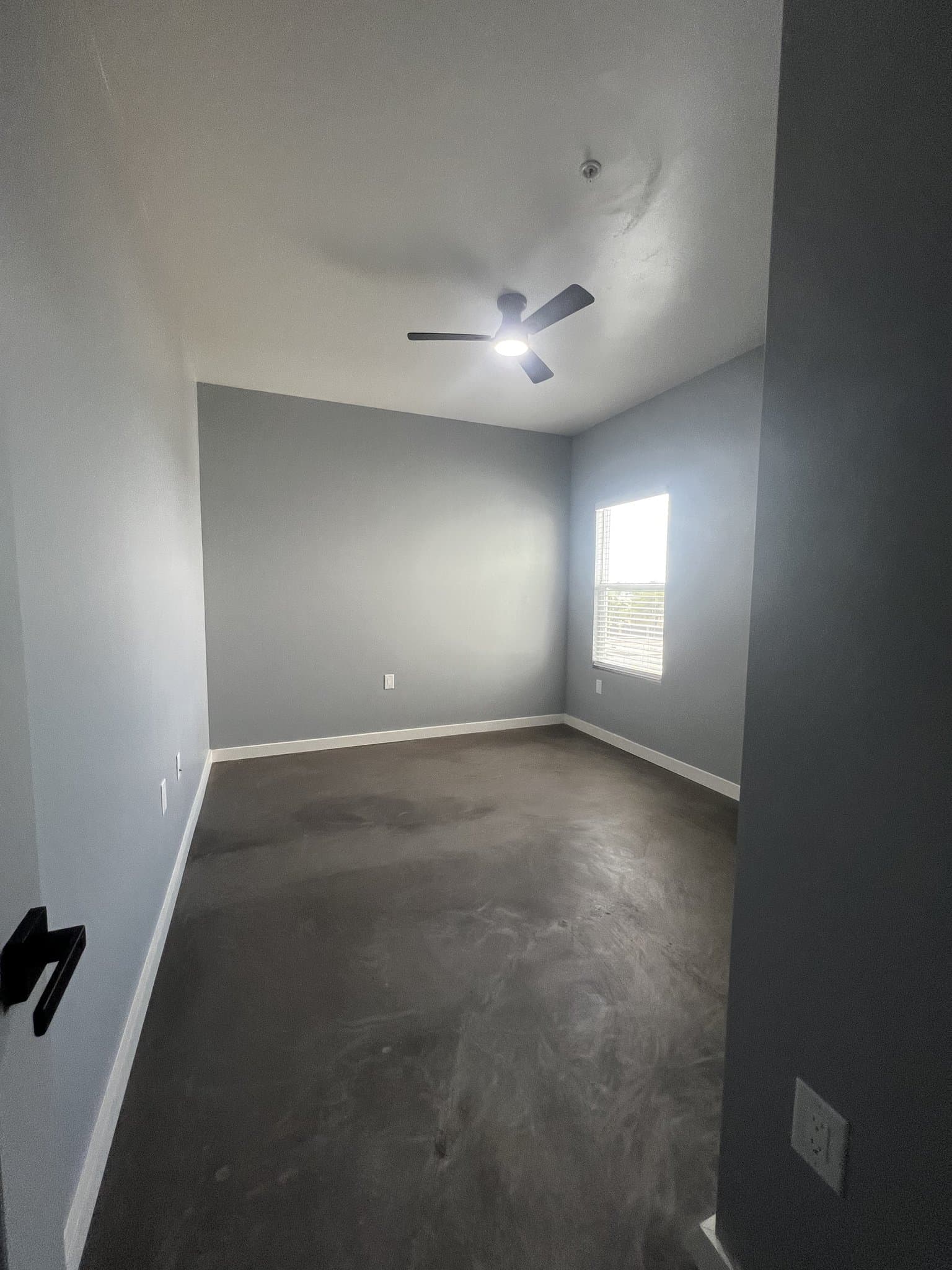 Albuquerque Apartment: 11715 Menaul Blvd. NE