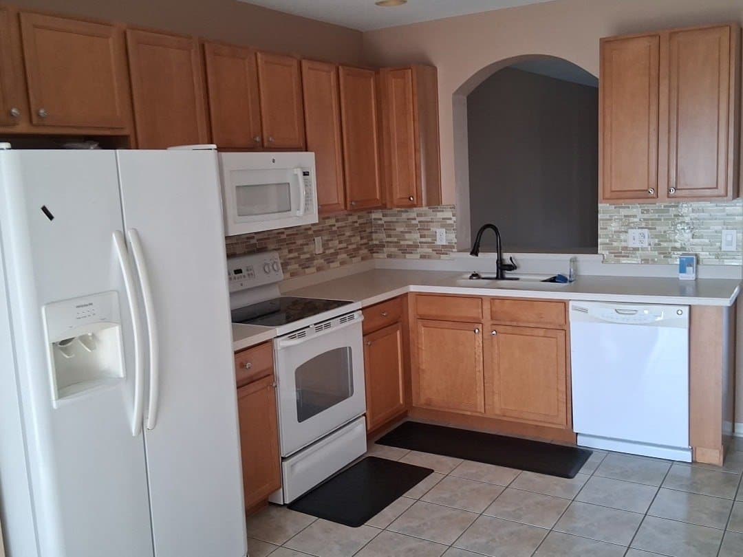 Spring Hill House: 15651 Stable Run Dr