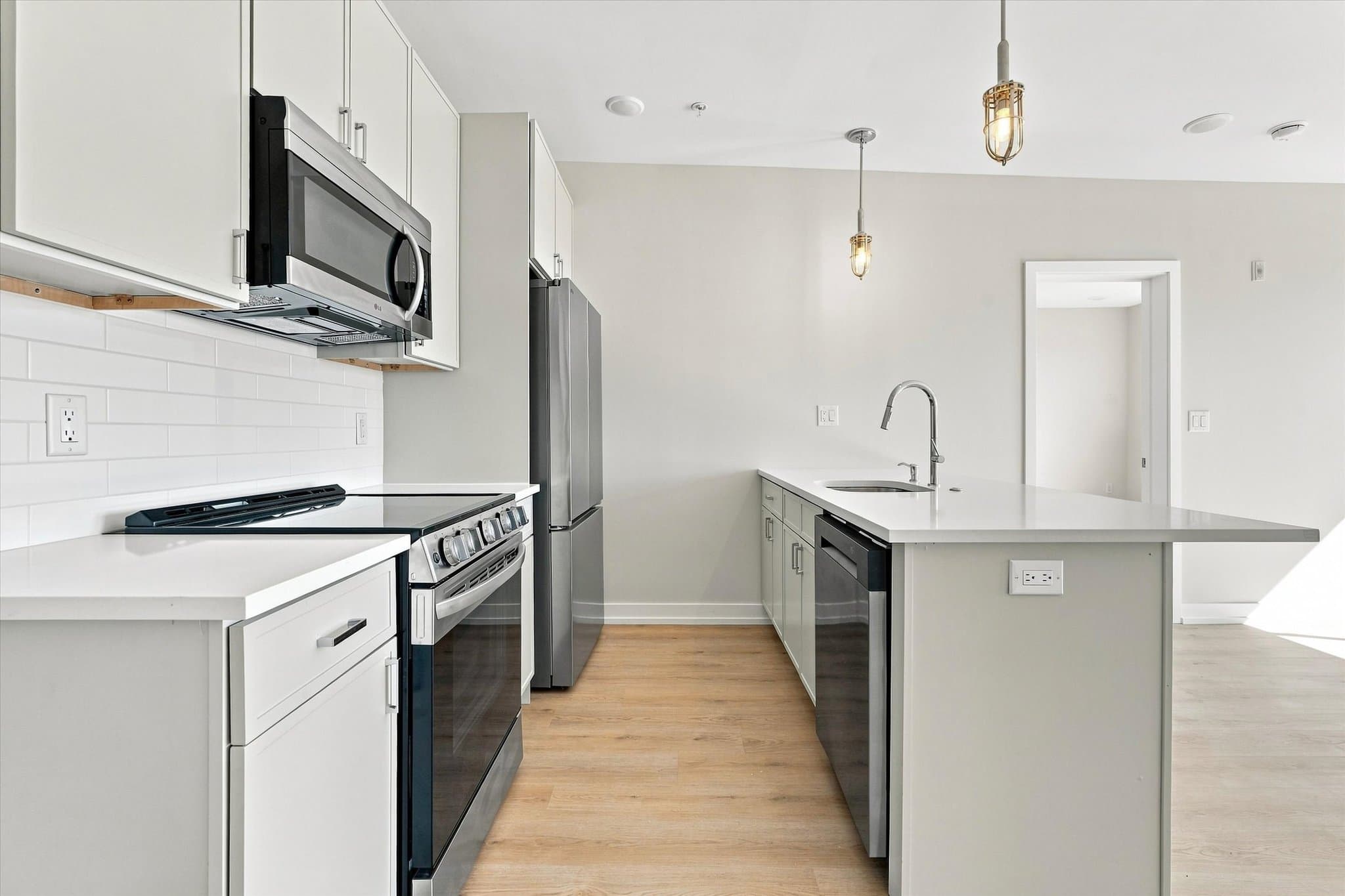 Philadelphia Apartment: 2523 N Fairhill St