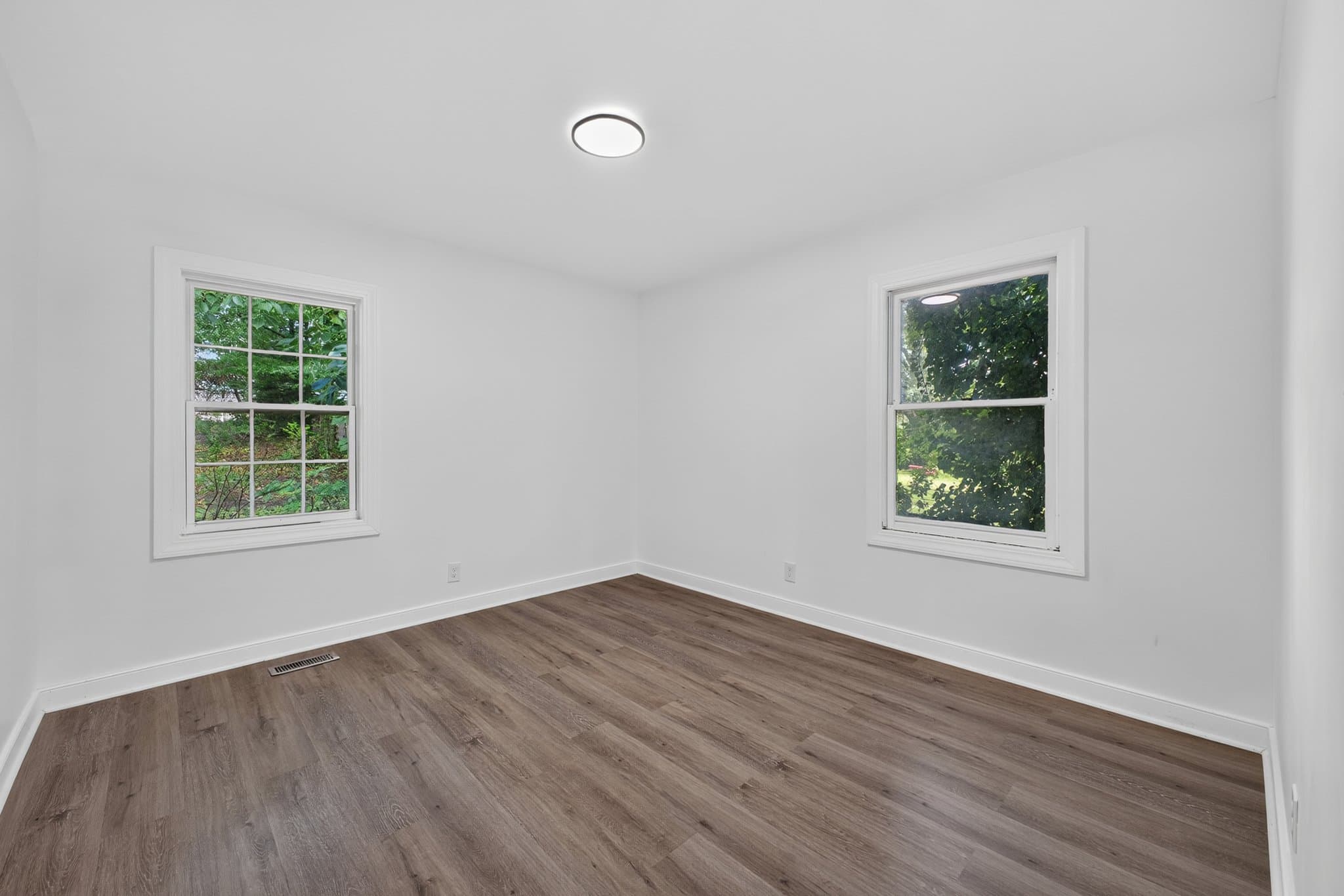 Atlanta House: 2027 Hilburn Dr, Atlanta GA