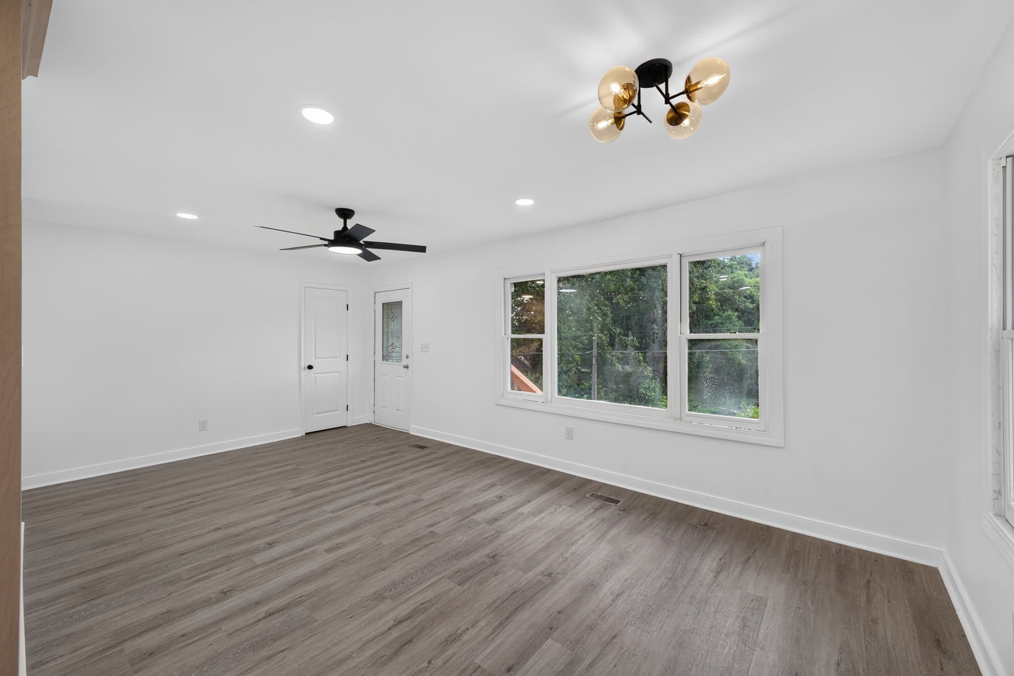 Atlanta House: 2027 Hilburn Dr, Atlanta GA