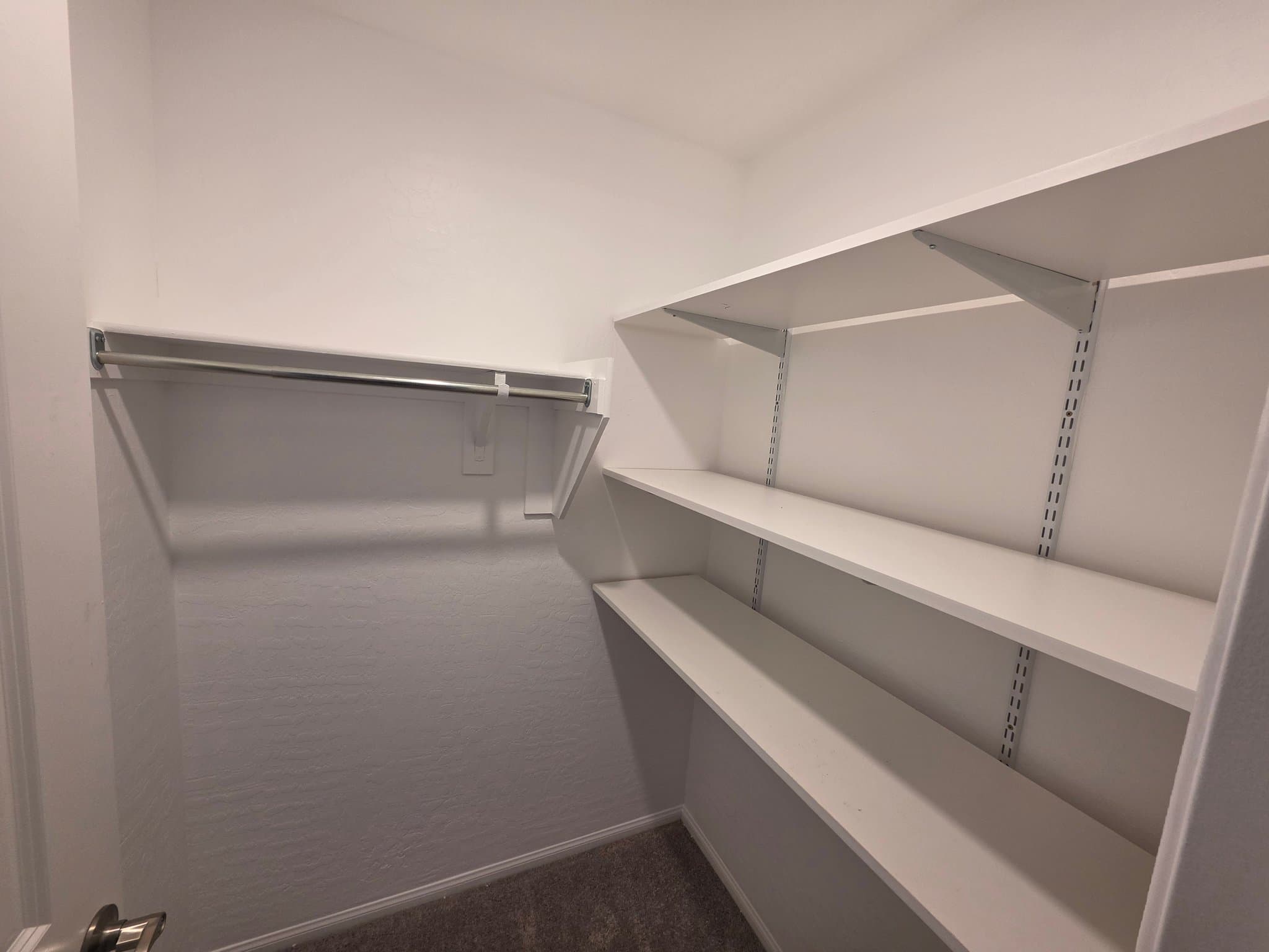 North Las Vegas Single Room: 6914 Feather Hill St