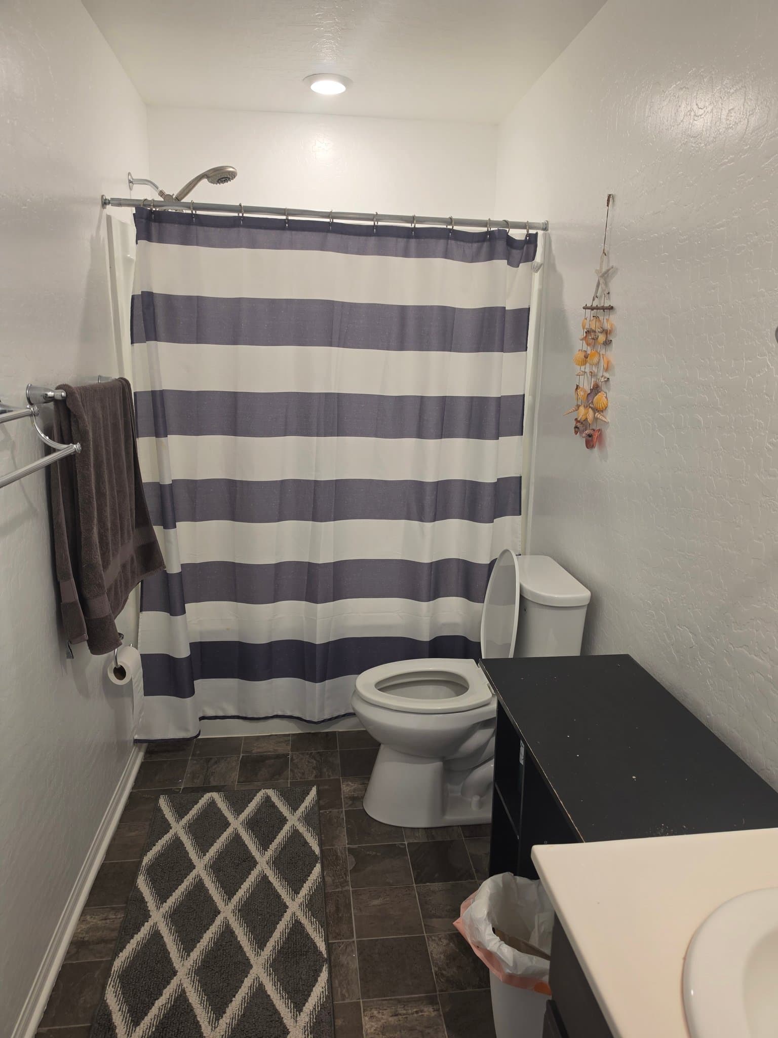 North Las Vegas Single Room: 6914 Feather Hill St