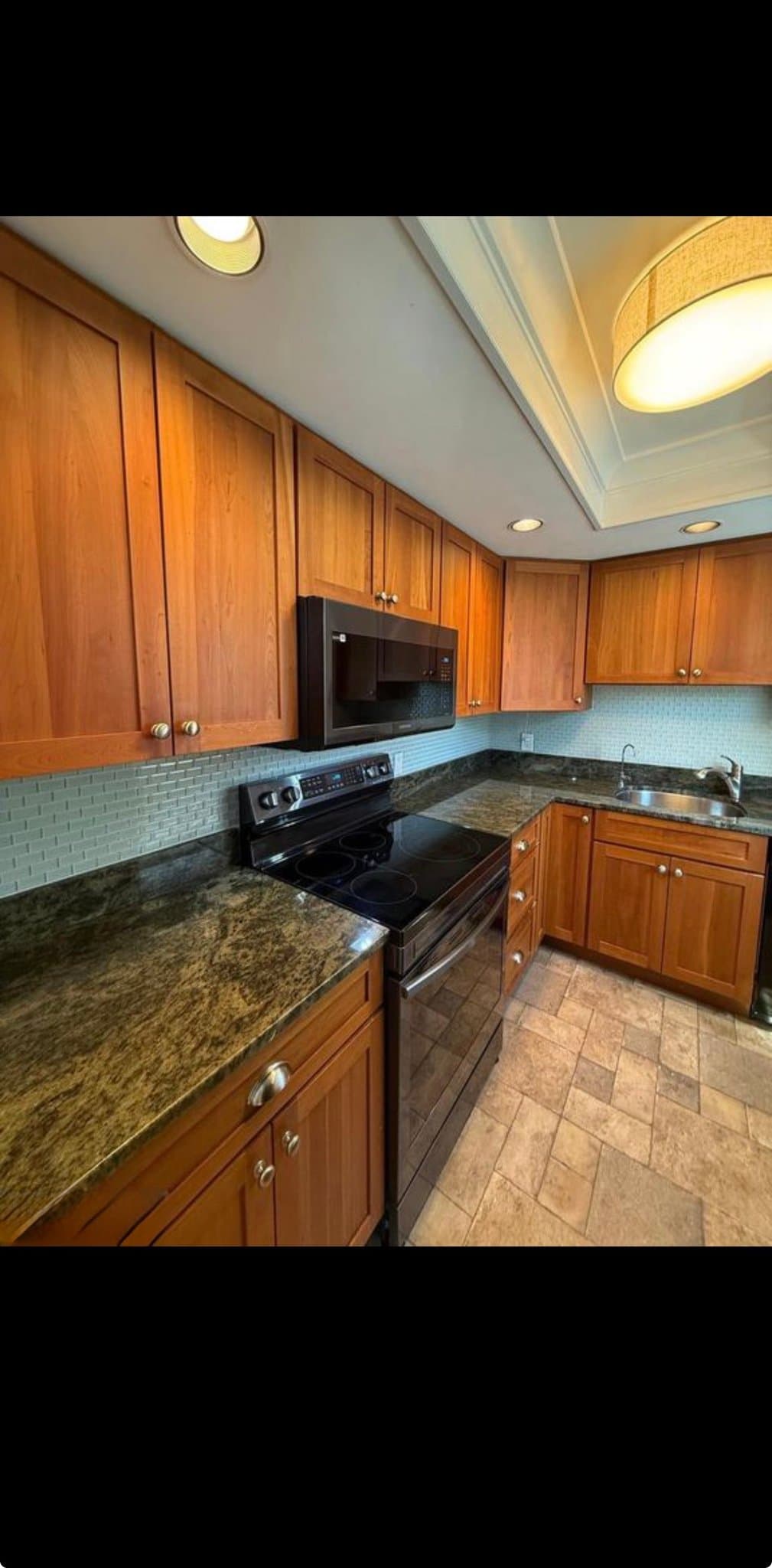 Arlington House: 3501 Stafford St S
