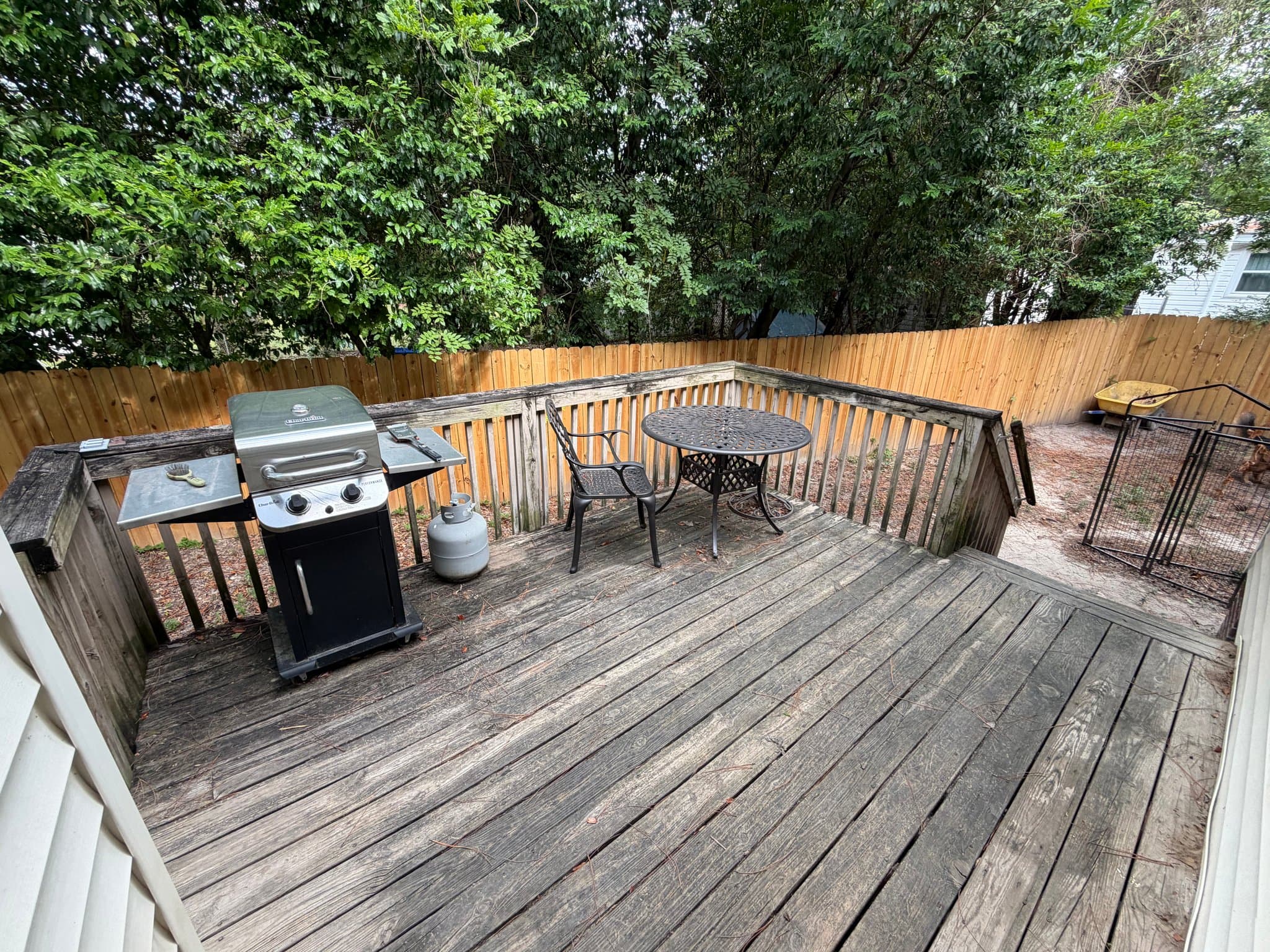 Columbia House: 1020 Chevis St