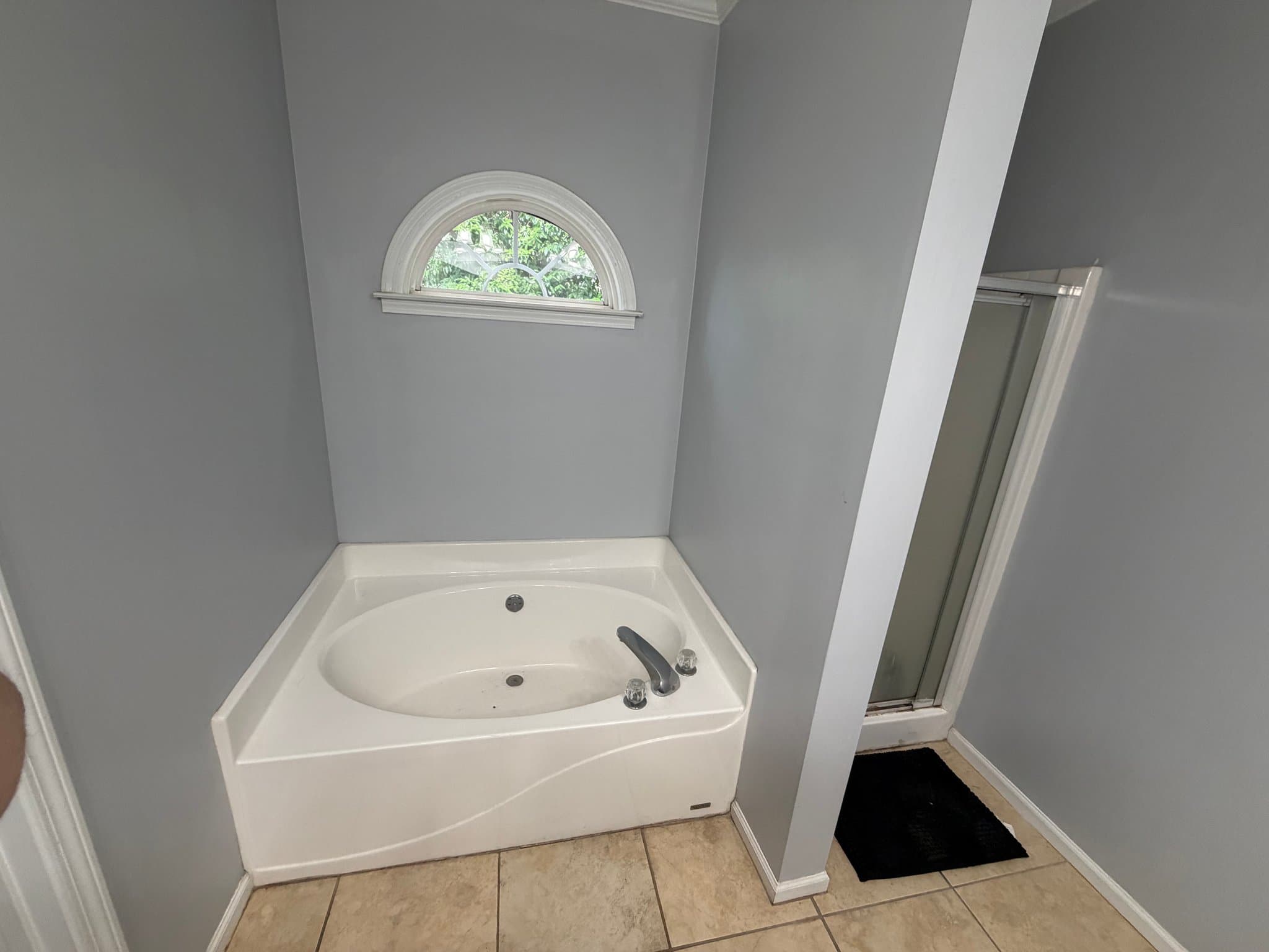Columbia House: 1020 Chevis St