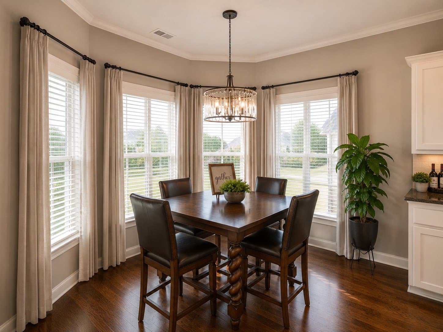 Jenks House: 3610 W 109th St N