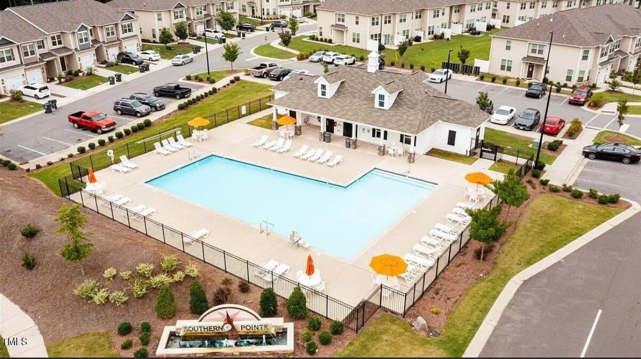 Durham Townhome: 1022 Navigon Dr