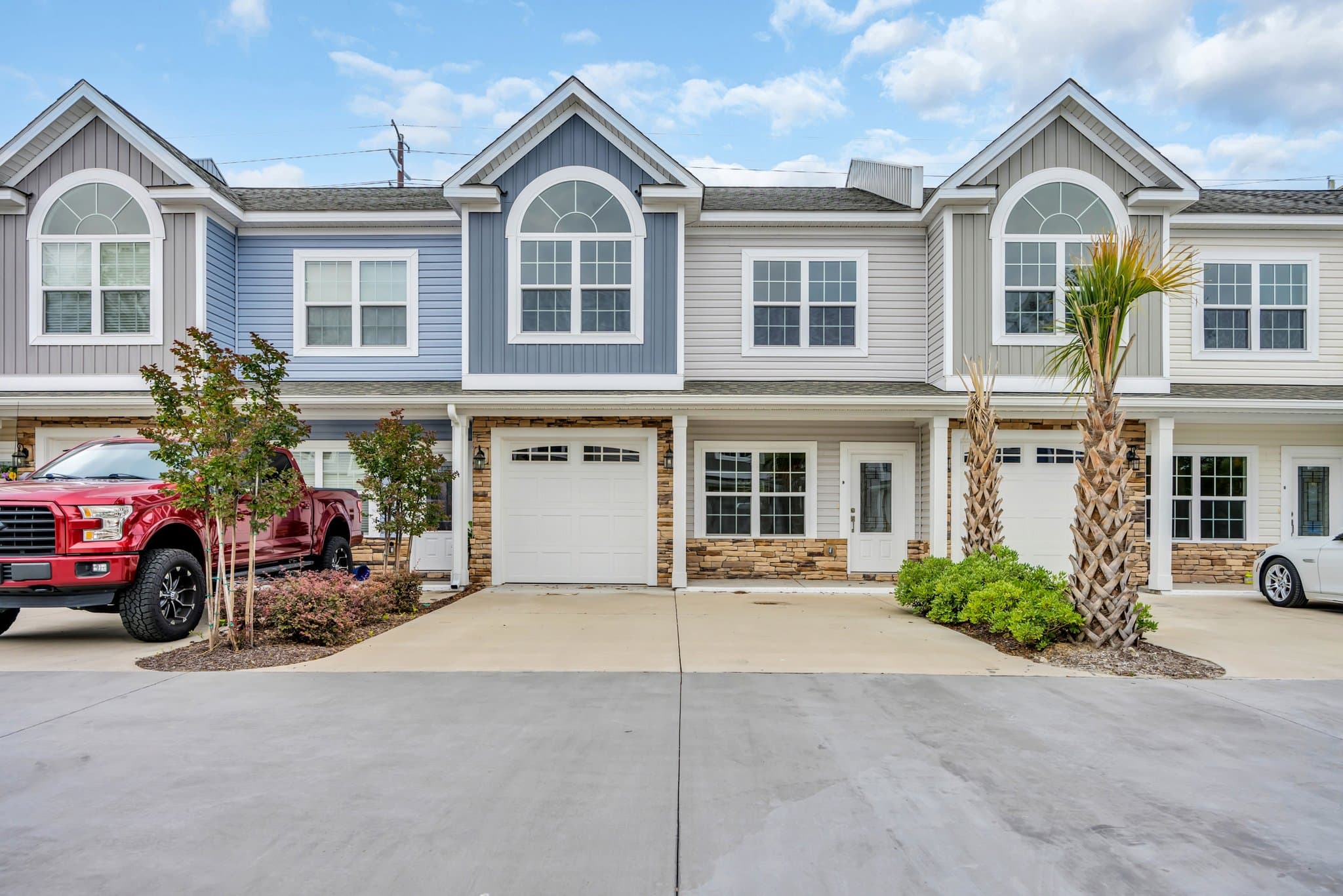 Myrtle Beach Townhome: 900 62nd Ave N