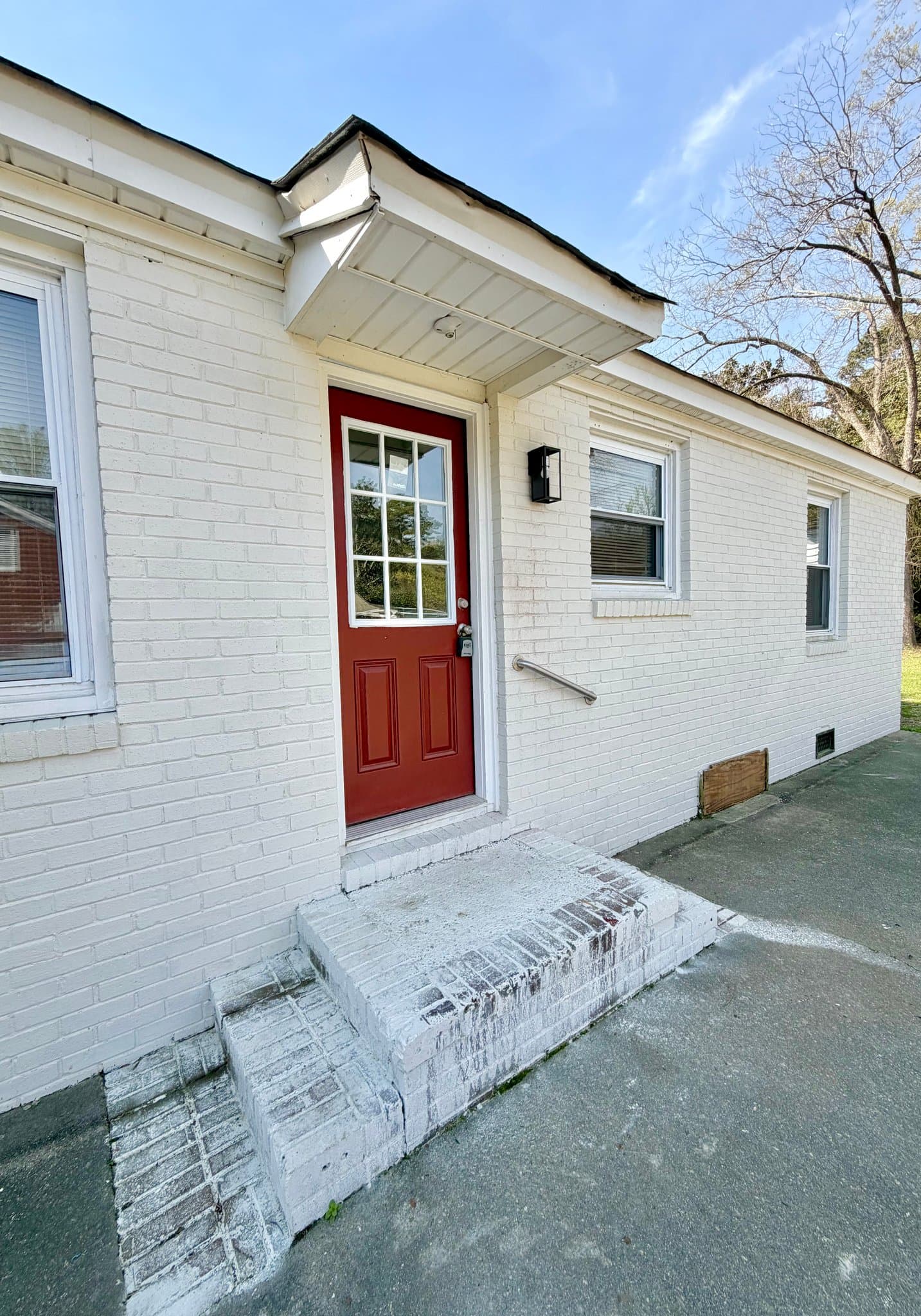 Kinston House: 1304 Rhem St