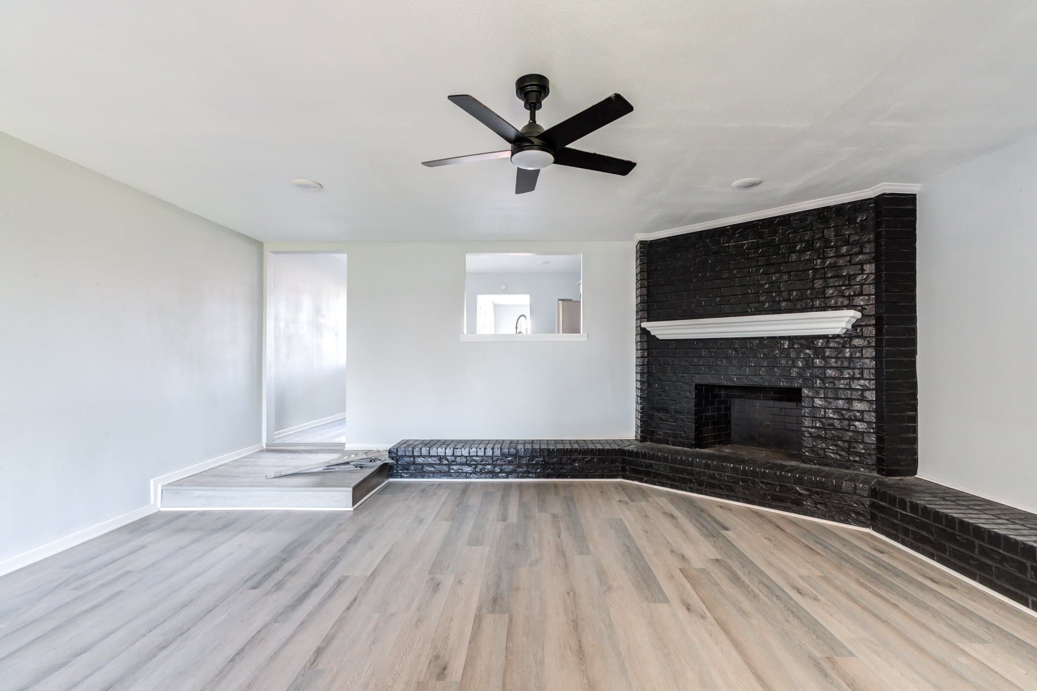 Lubbock House: 1913 63rd St