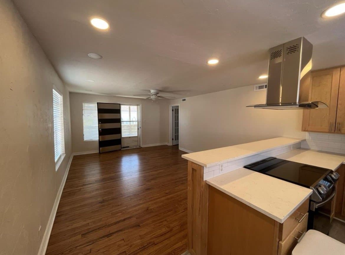 Oklahoma City Apartment: 3012 N Lee Ave