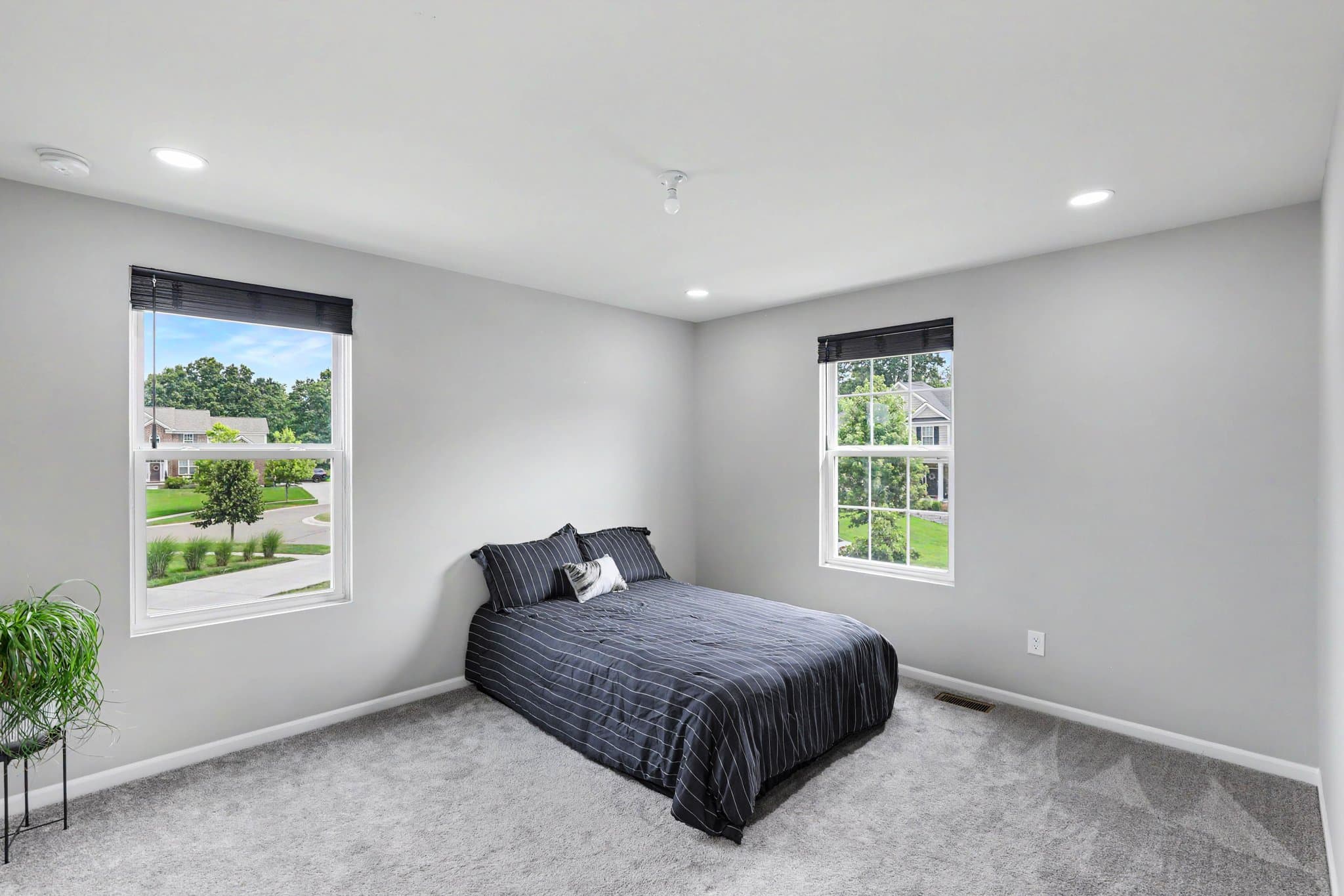 Lake Orion House: 4146 Newgard Dr